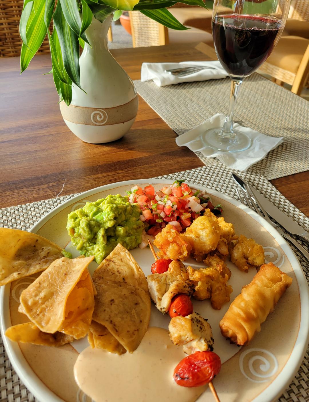 Sheraton Buganvilias Resort Happy Hour Lounge