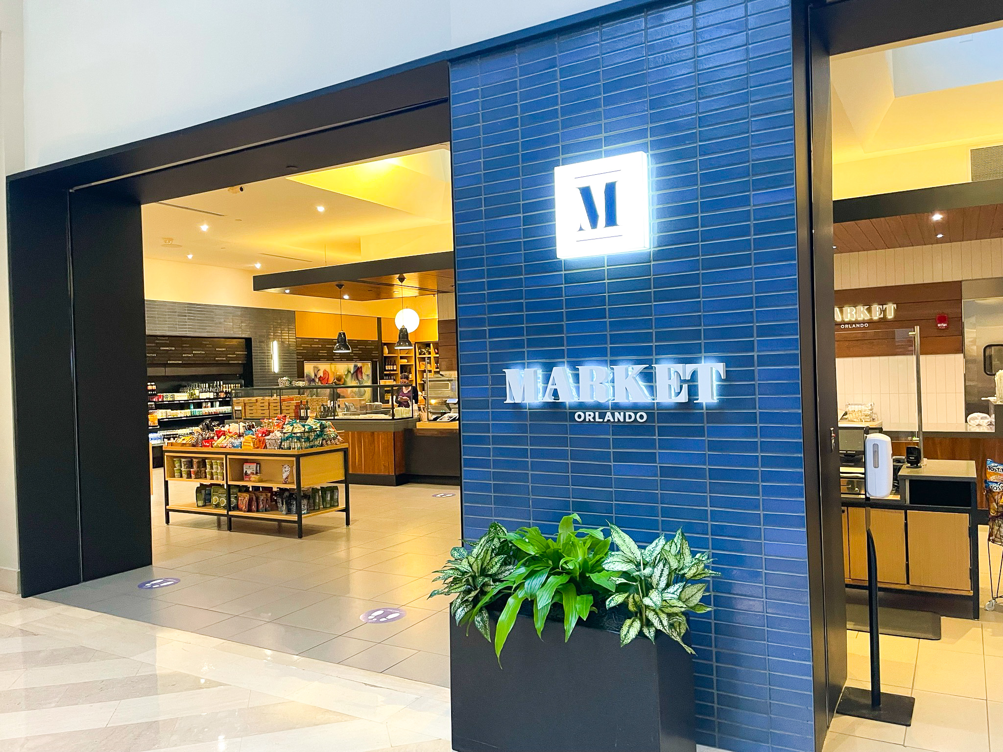 Hyatt Regency Orlando Market sign