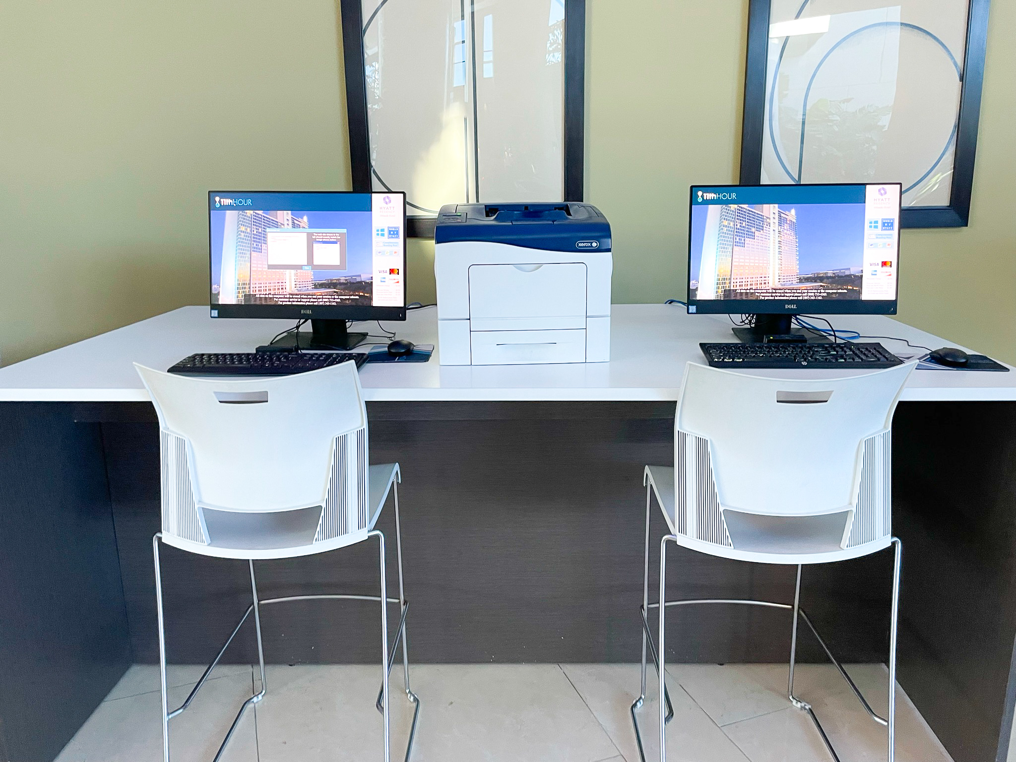 Hyatt Regency Orlando business center