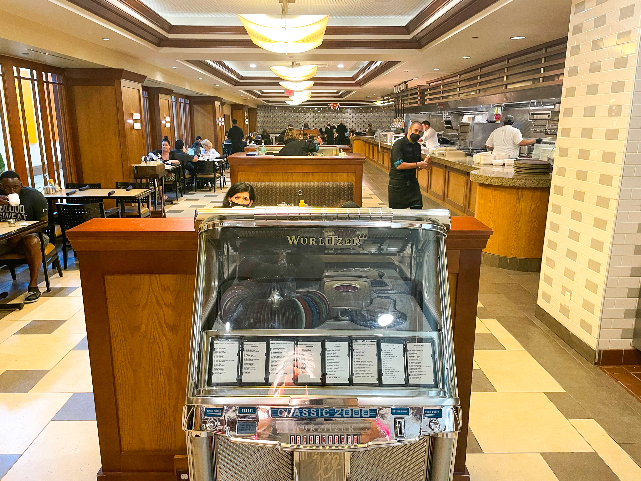 Hyatt Regency Orlando diner jukebox
