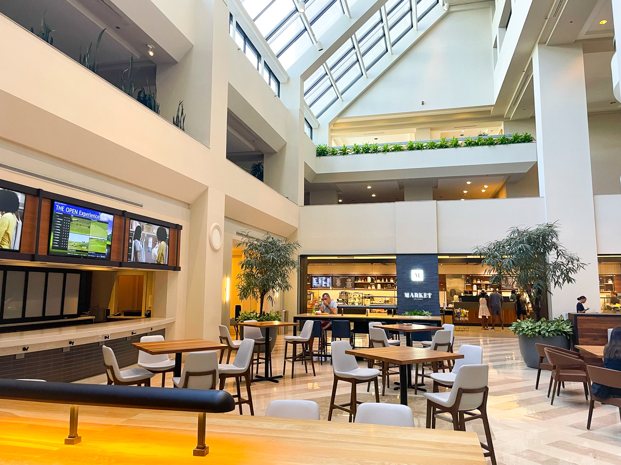 Hyatt Regency Orlando Market seating