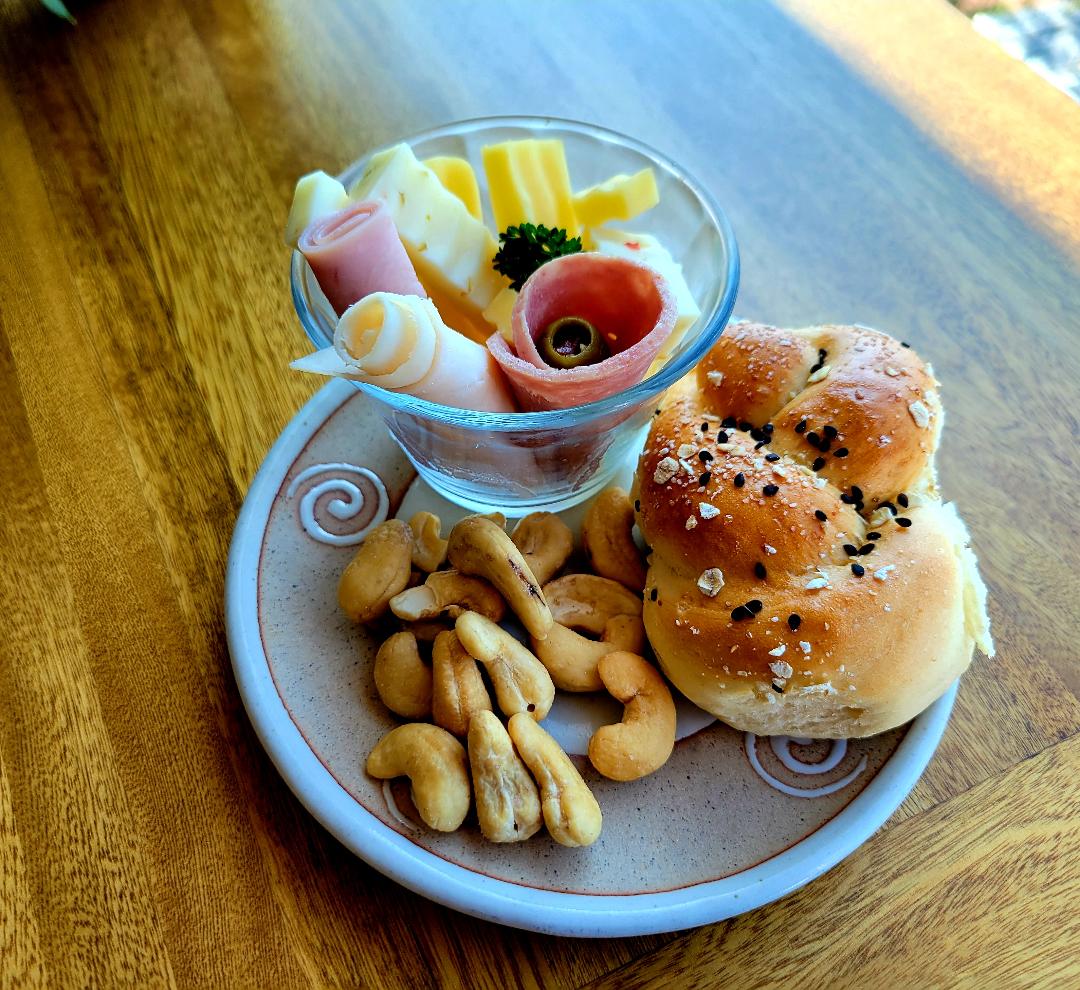 Sheraton Buganvilias Resort Club Lounge Snack