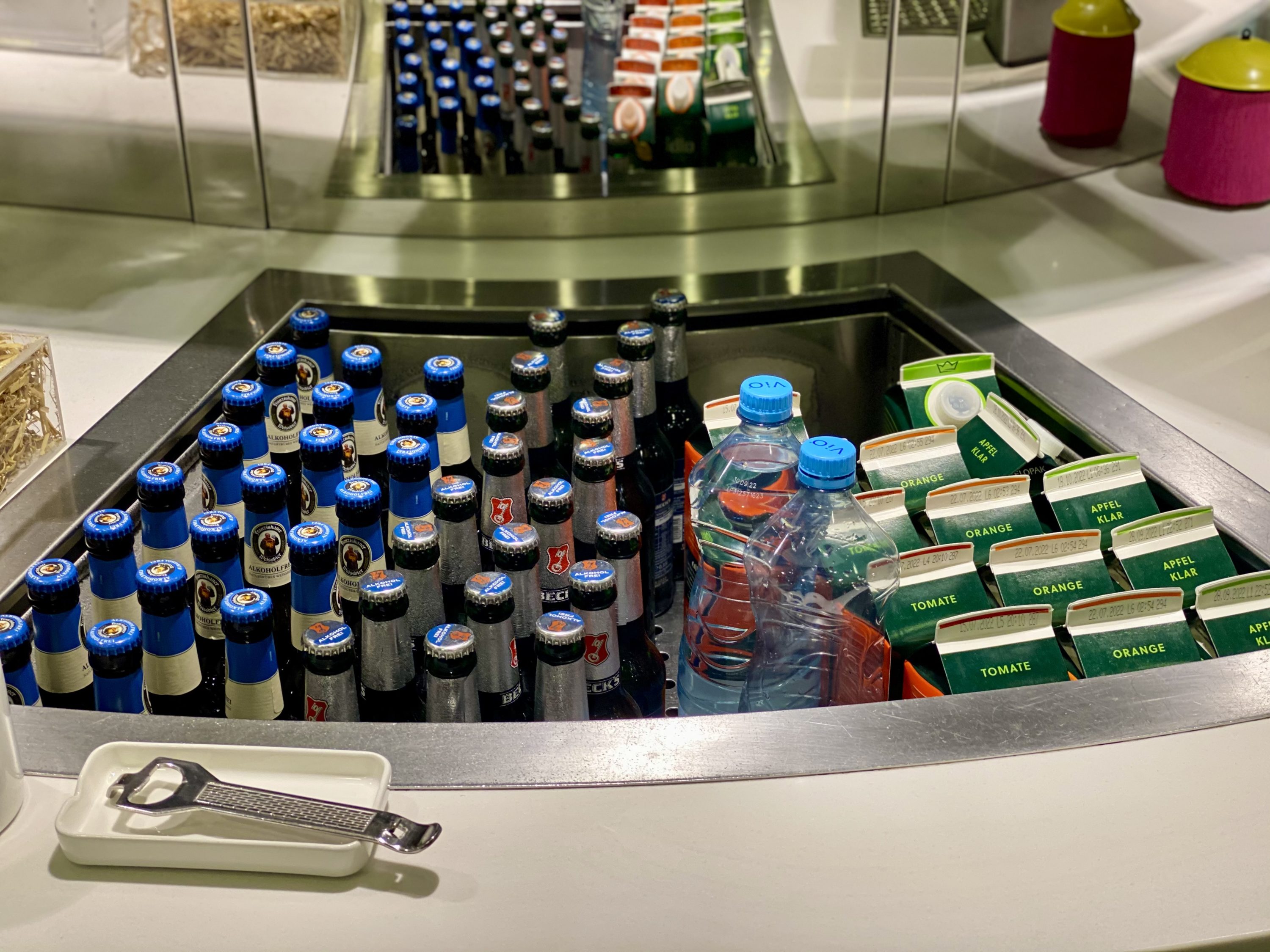 Lufthansa Senator Lounge B Frankfurt bottled beer and juices