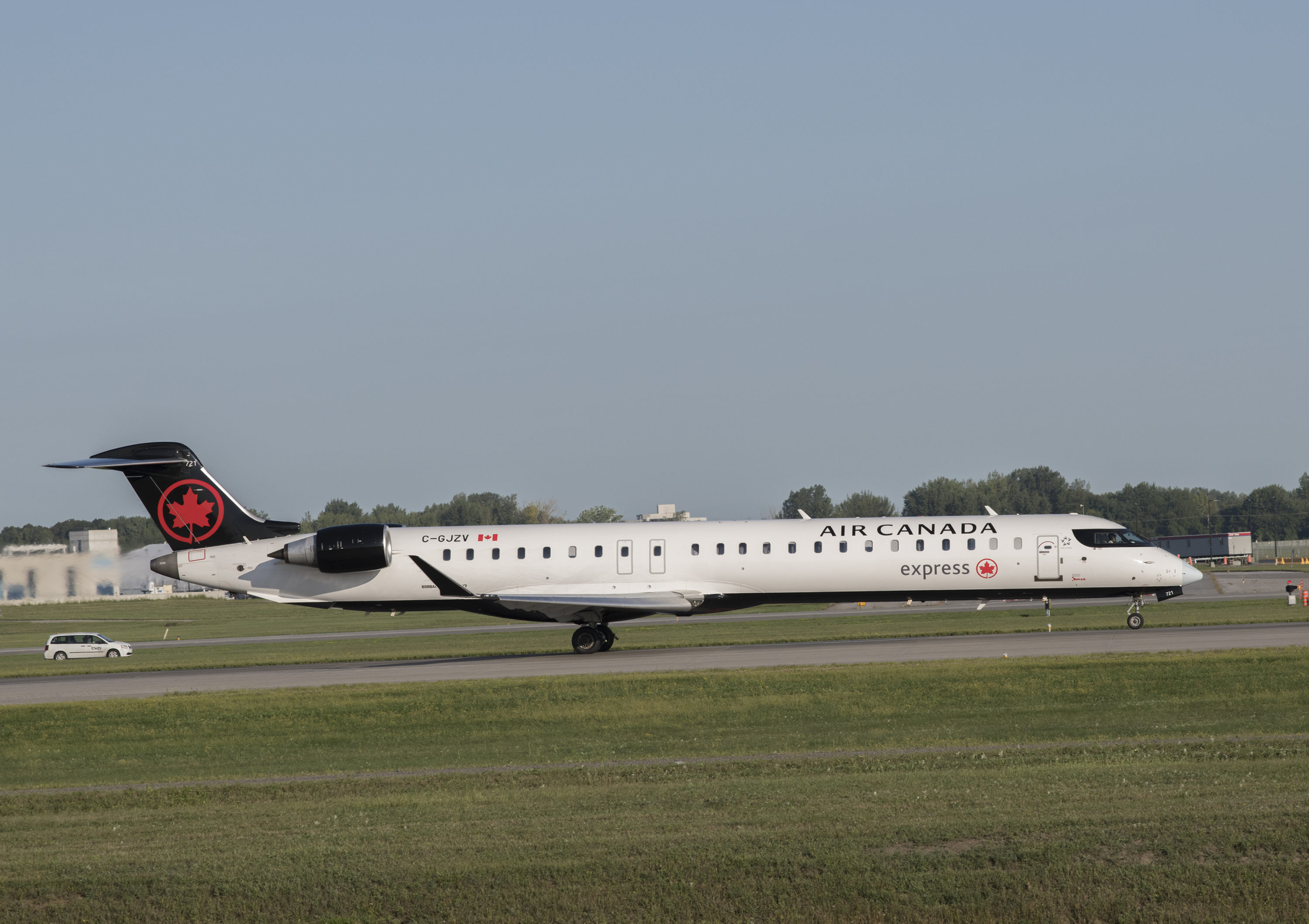 Air Canada Express CRJ 900