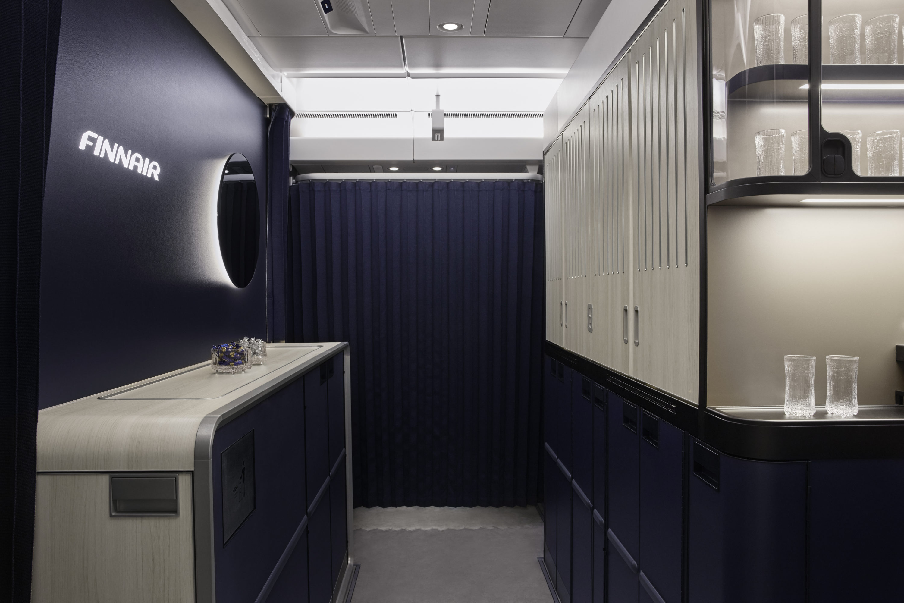 Finnair A350 Mid Galley