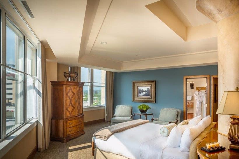 Haywood Park Hotel