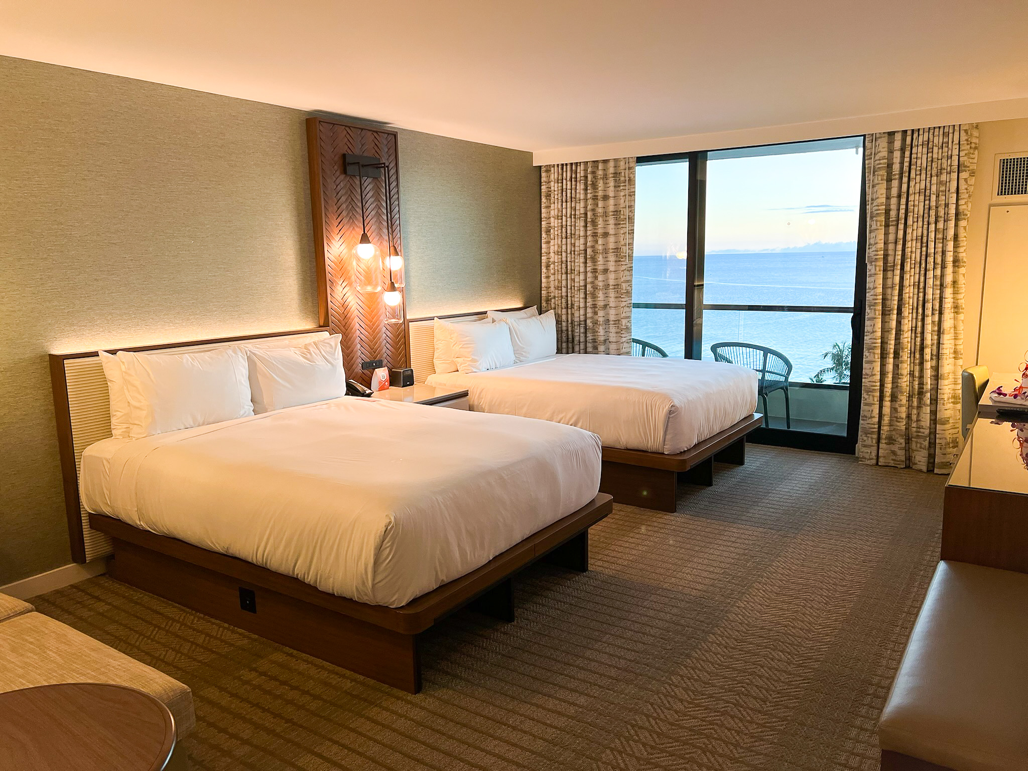 Hyatt Regency Maui Resort and Spa Oceanfront Queen Room