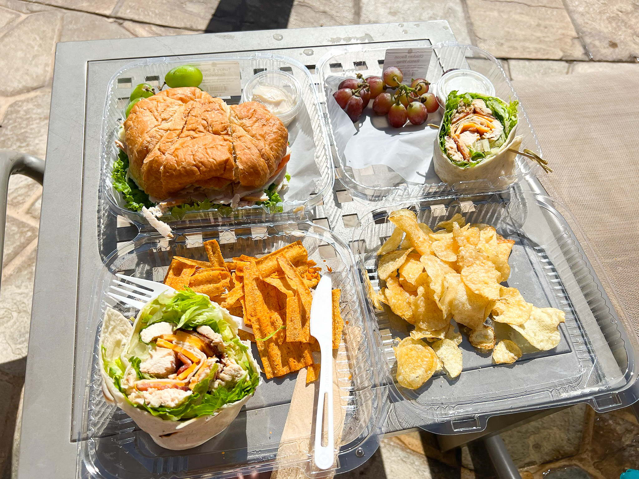 Hyatt Regency Maui Resort and Spa Residence Club Lahaina Provision Company lunch