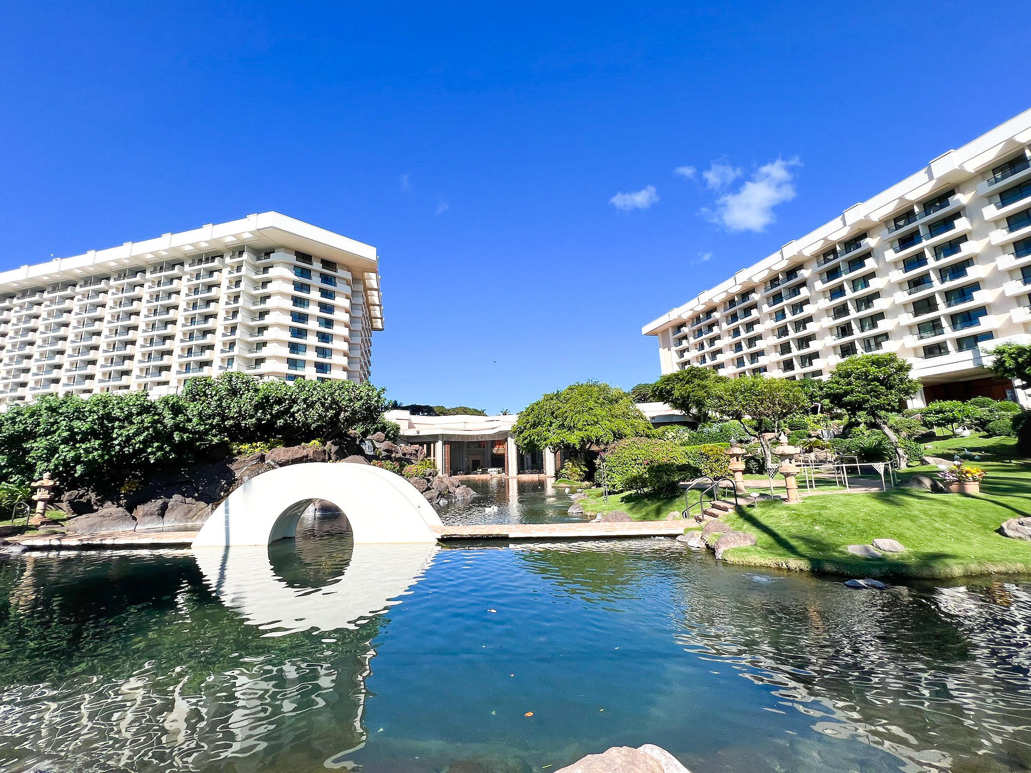Hyatt Regency Maui Resort and Spa water