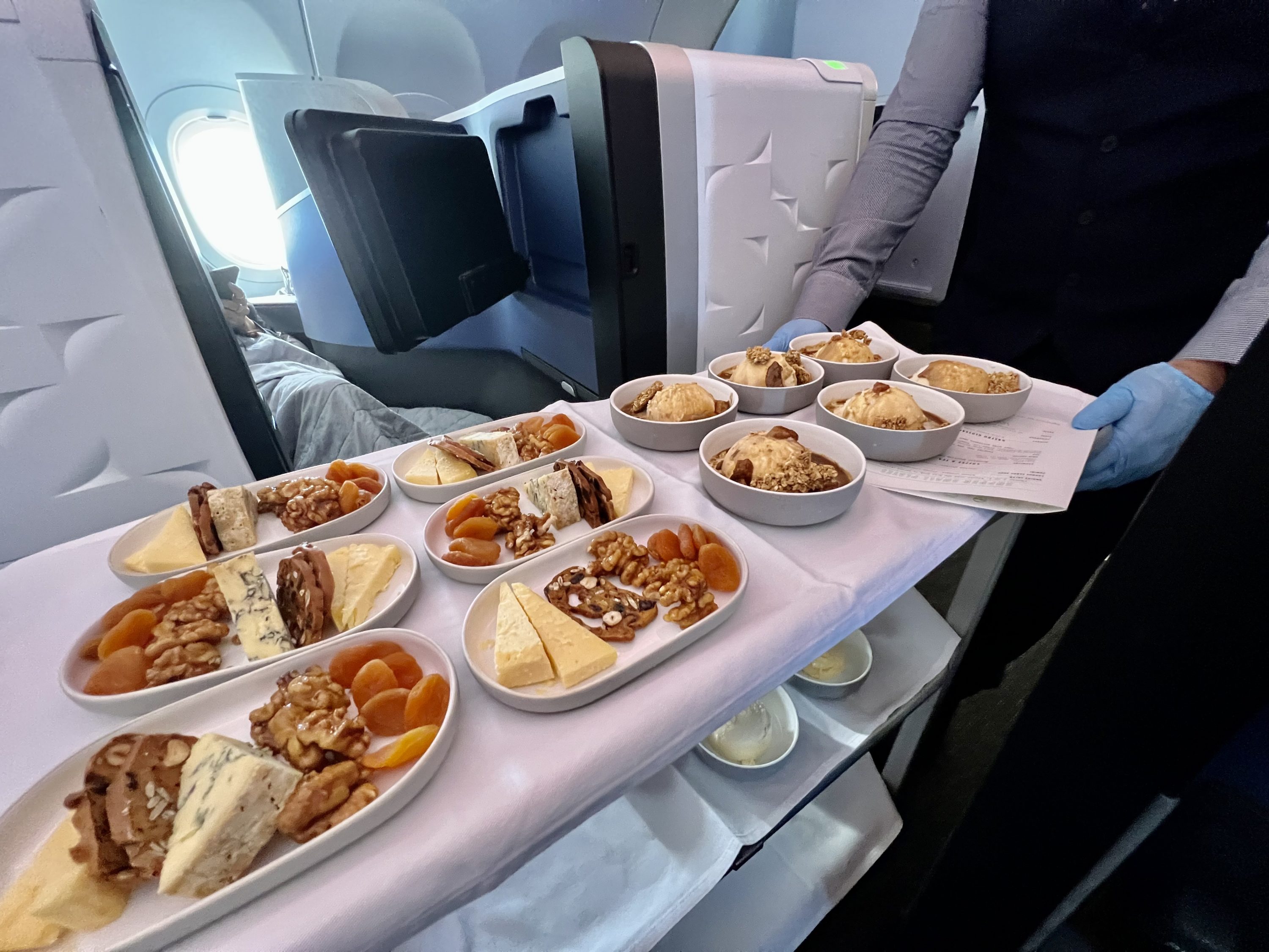JetBlue Mint A321LR food dessert trolley