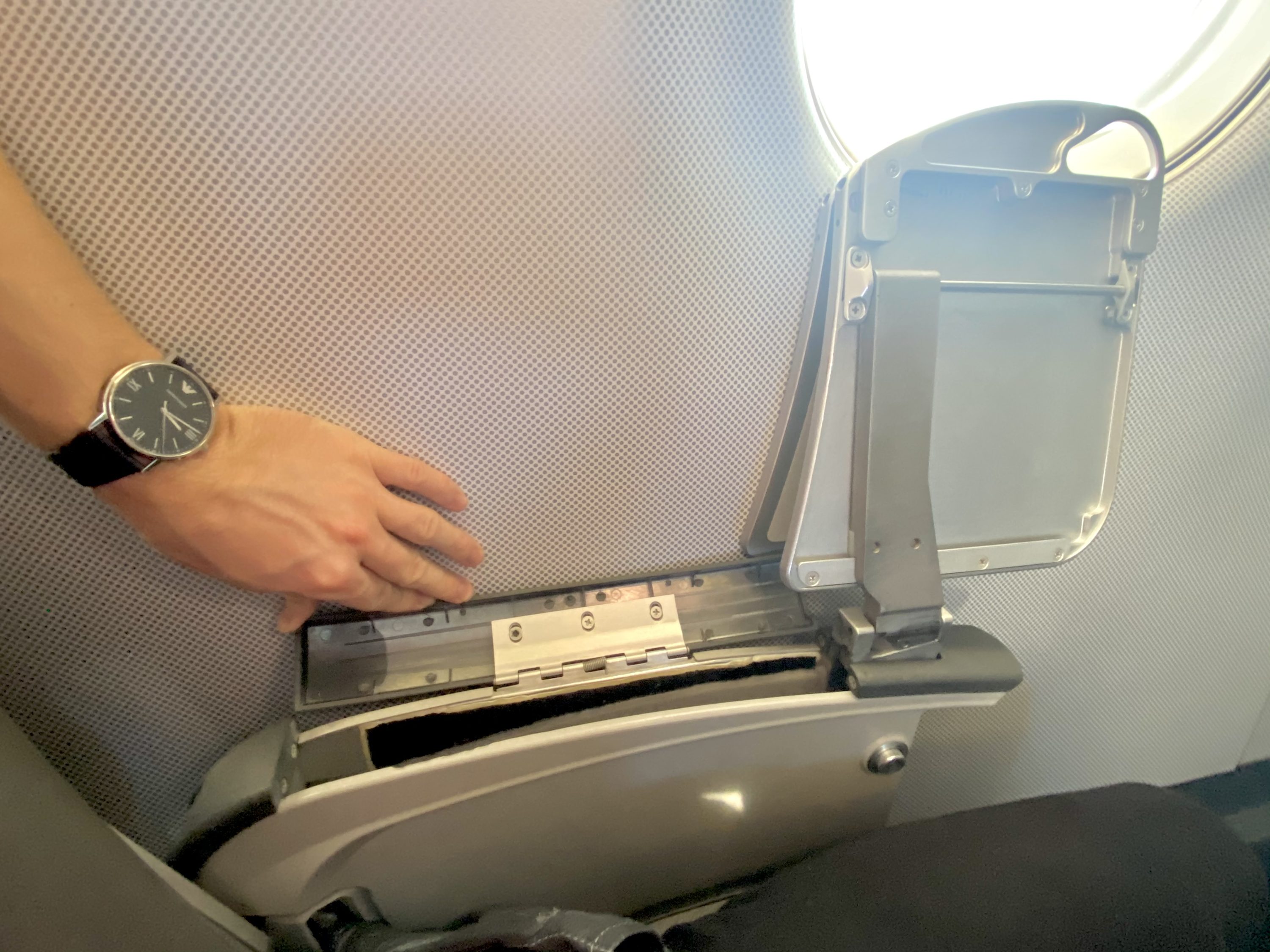 Lufthansa European business class Embraer E190 tray table stowage