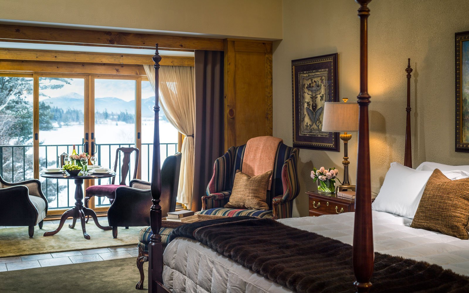 Mirror Lake Inn