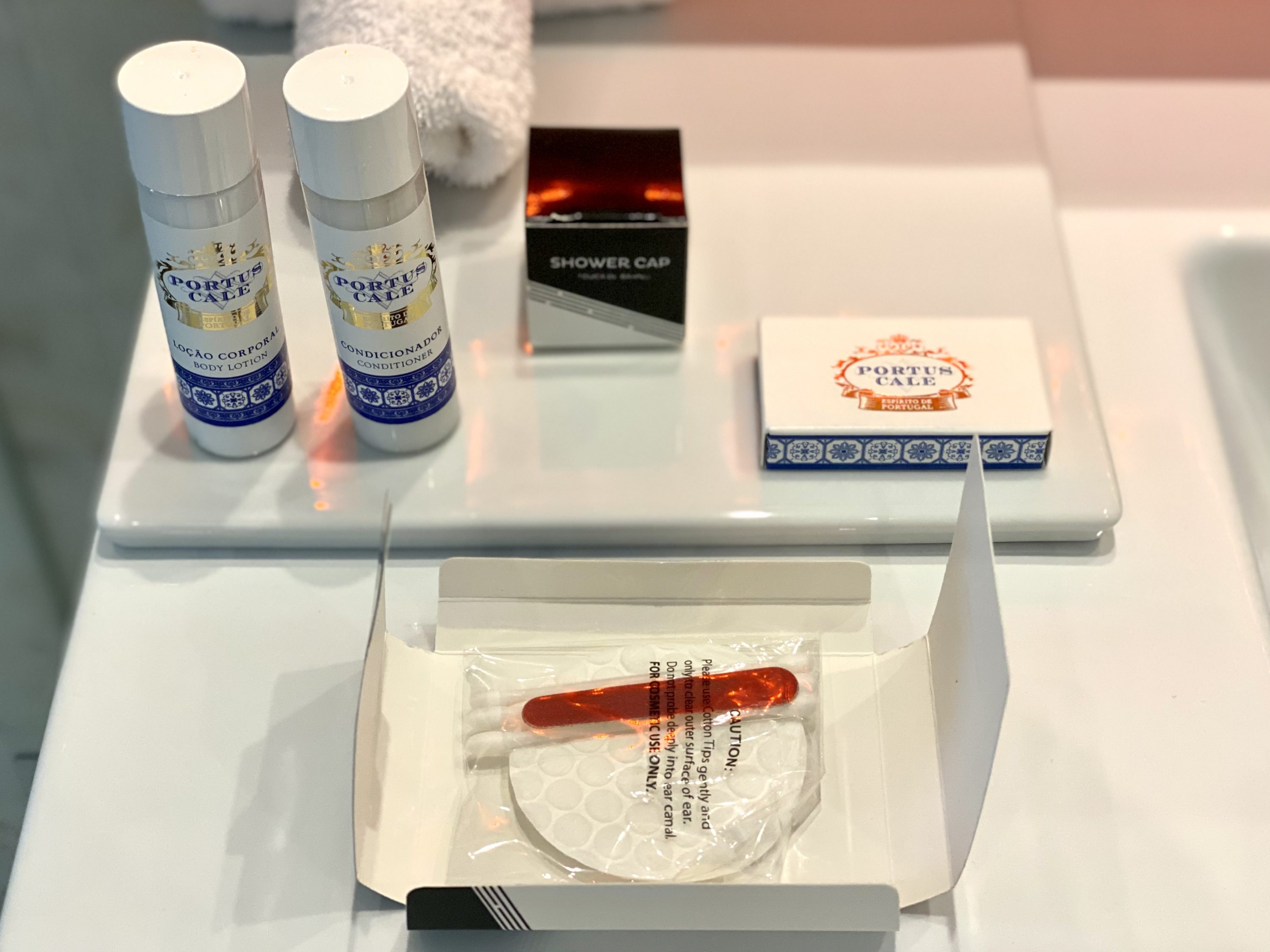 Pousada de Lisboa Small Luxury Hotels of the World bathroom amenities close up