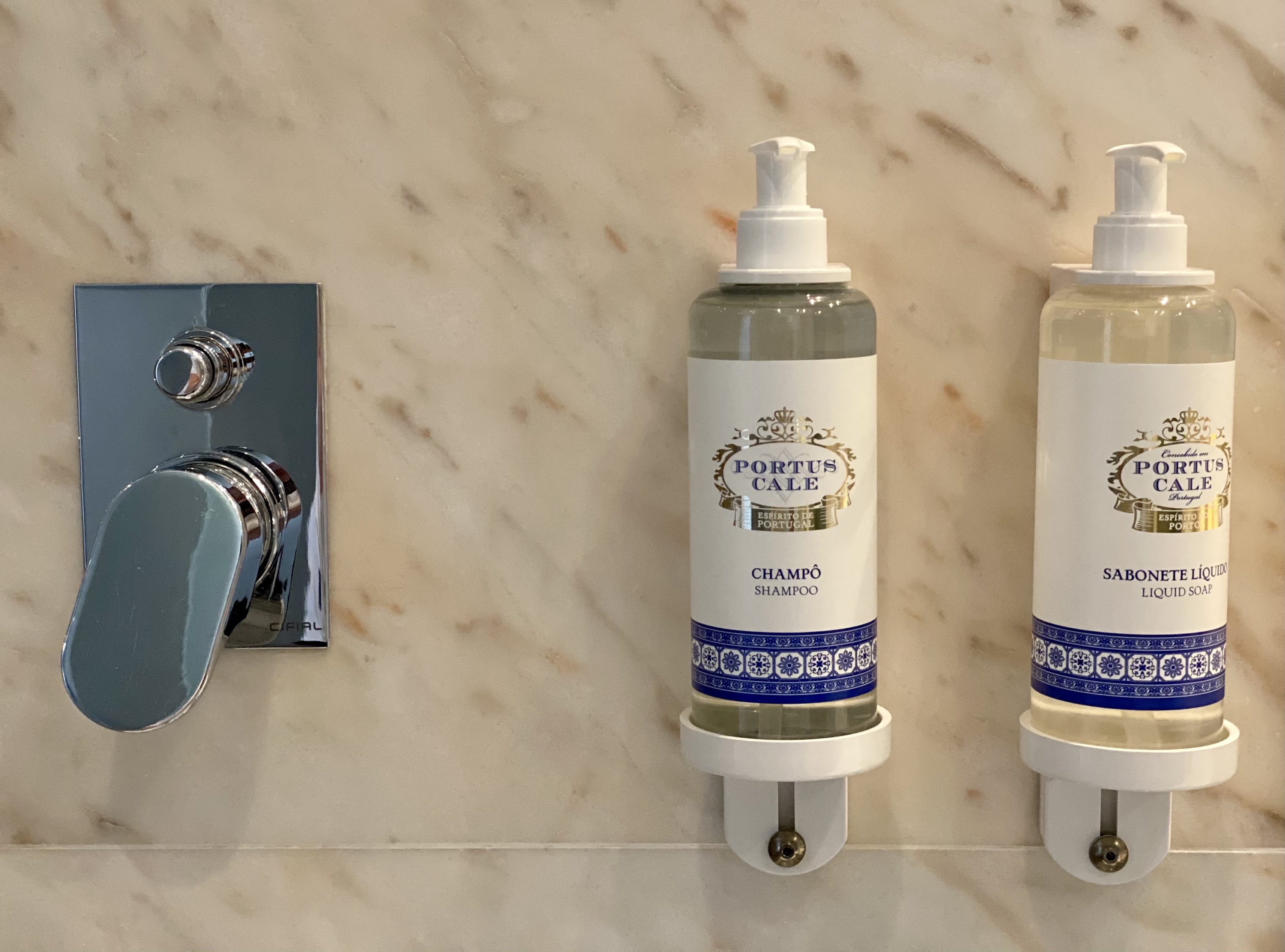 Pousada de Lisboa Small Luxury Hotels of the World bathroom shower amenities