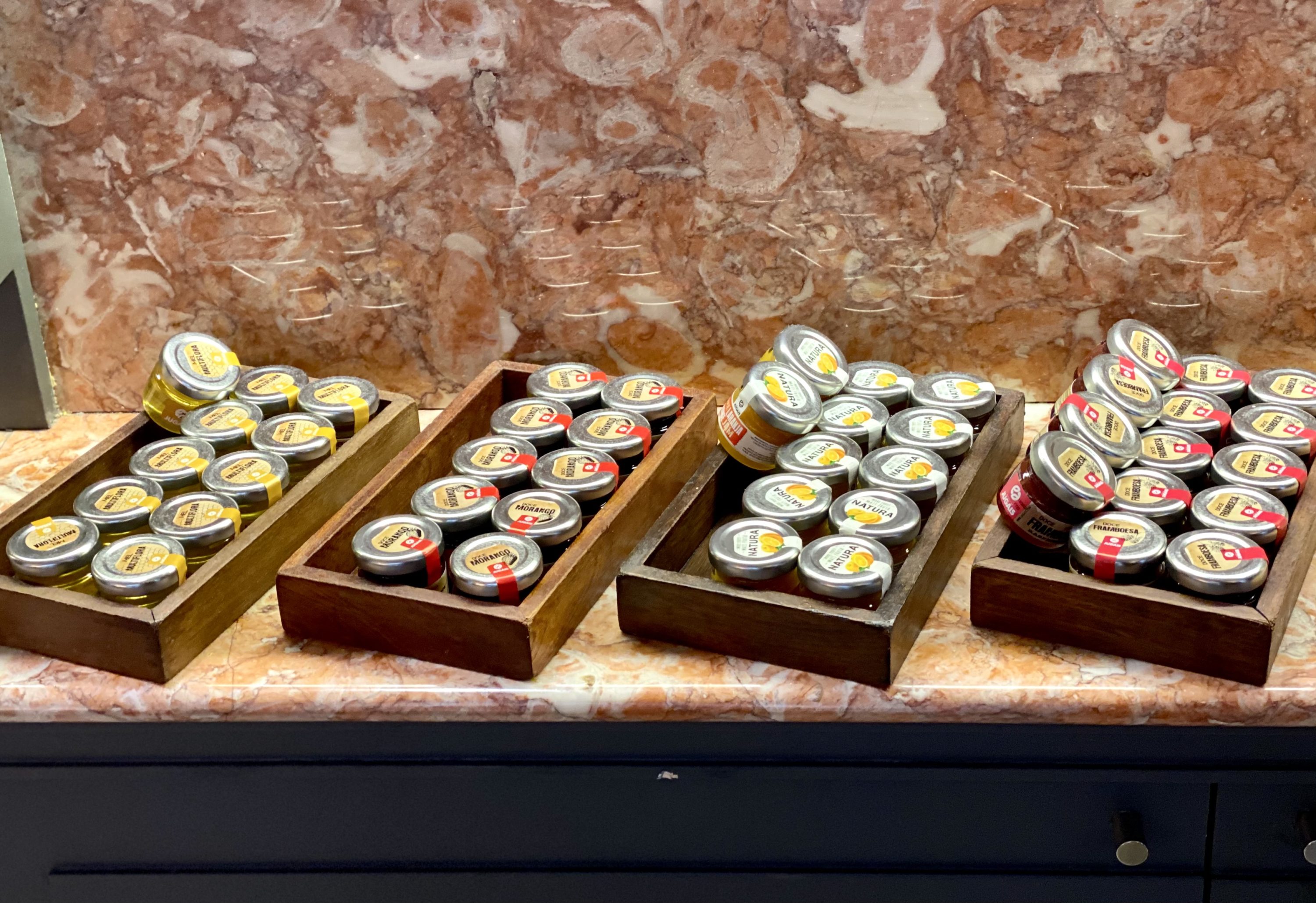 Pousada de Lisboa Small Luxury Hotels of the World breakfast jams