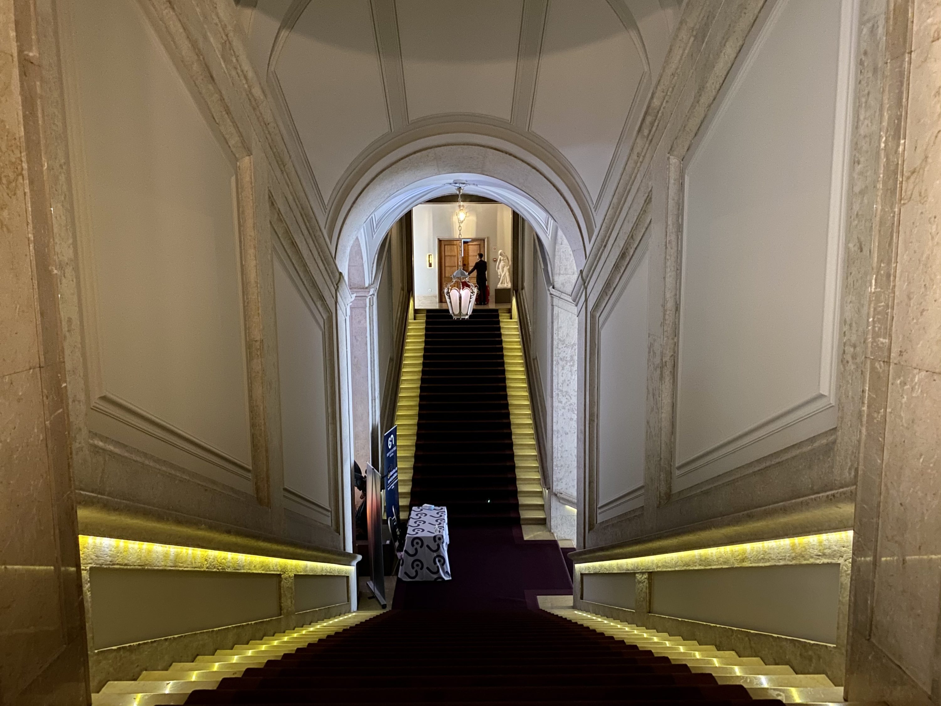 Pousada de Lisboa Small Luxury Hotels of the World second entrance