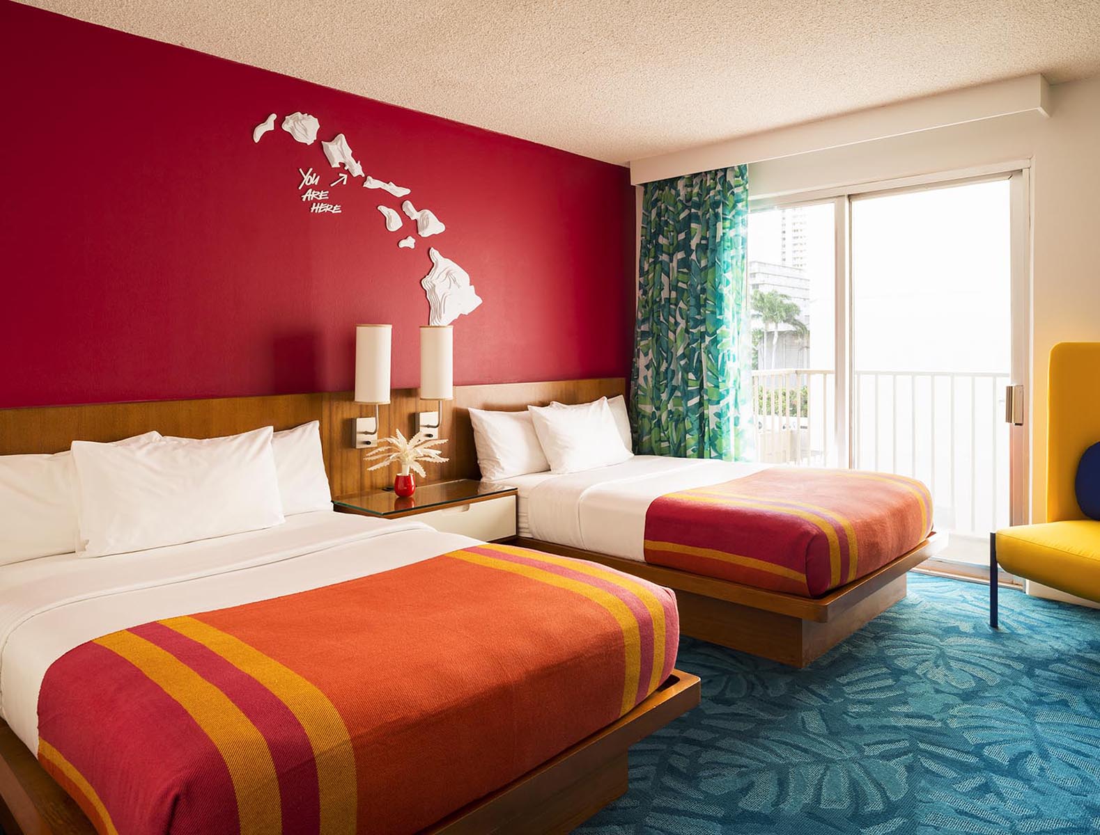 Shoreline Hotel