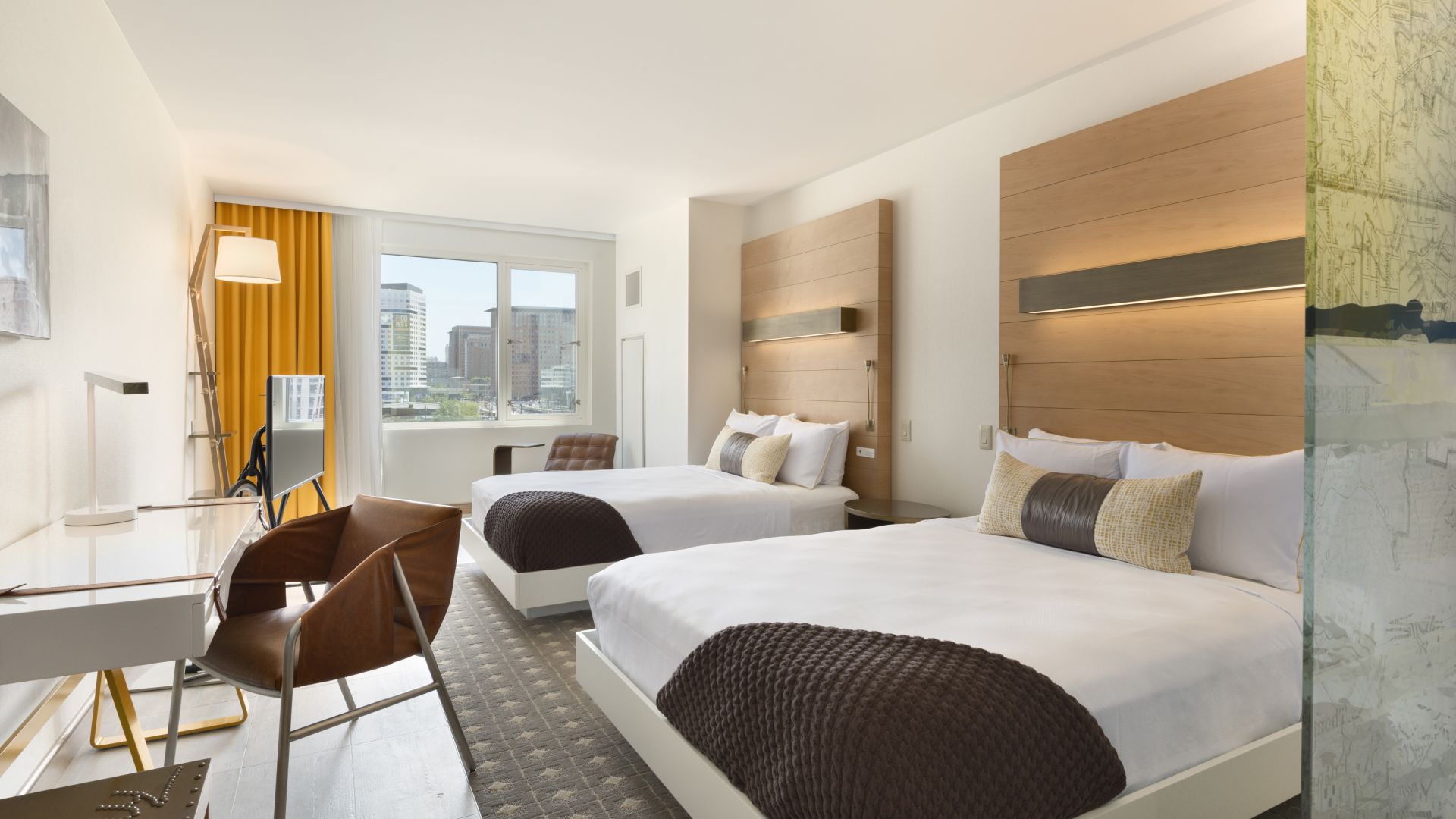 The Envoy Hotel