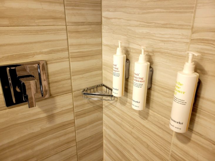 SFO Marriott Bathroom Amenities