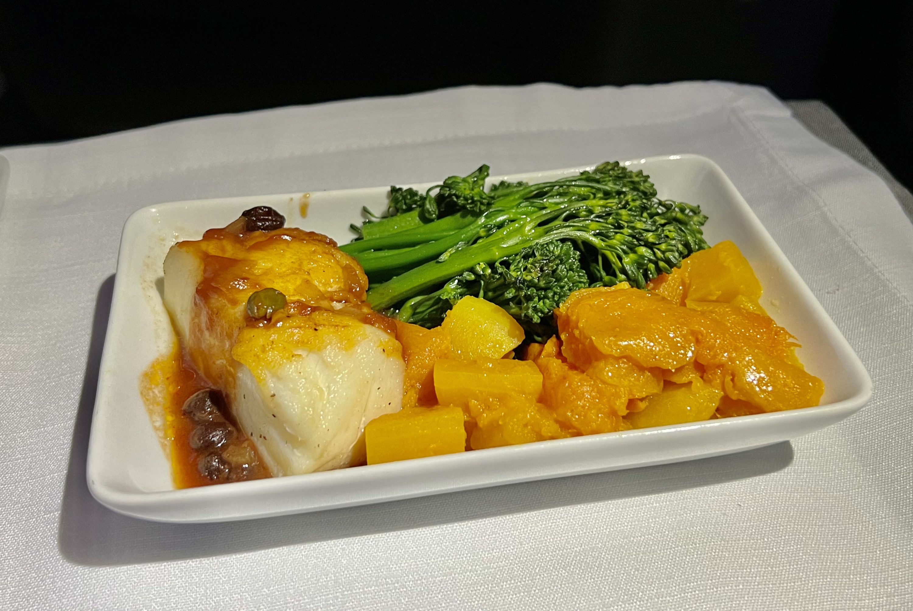 American Airlines A321T Flagship Business FB seabass main course