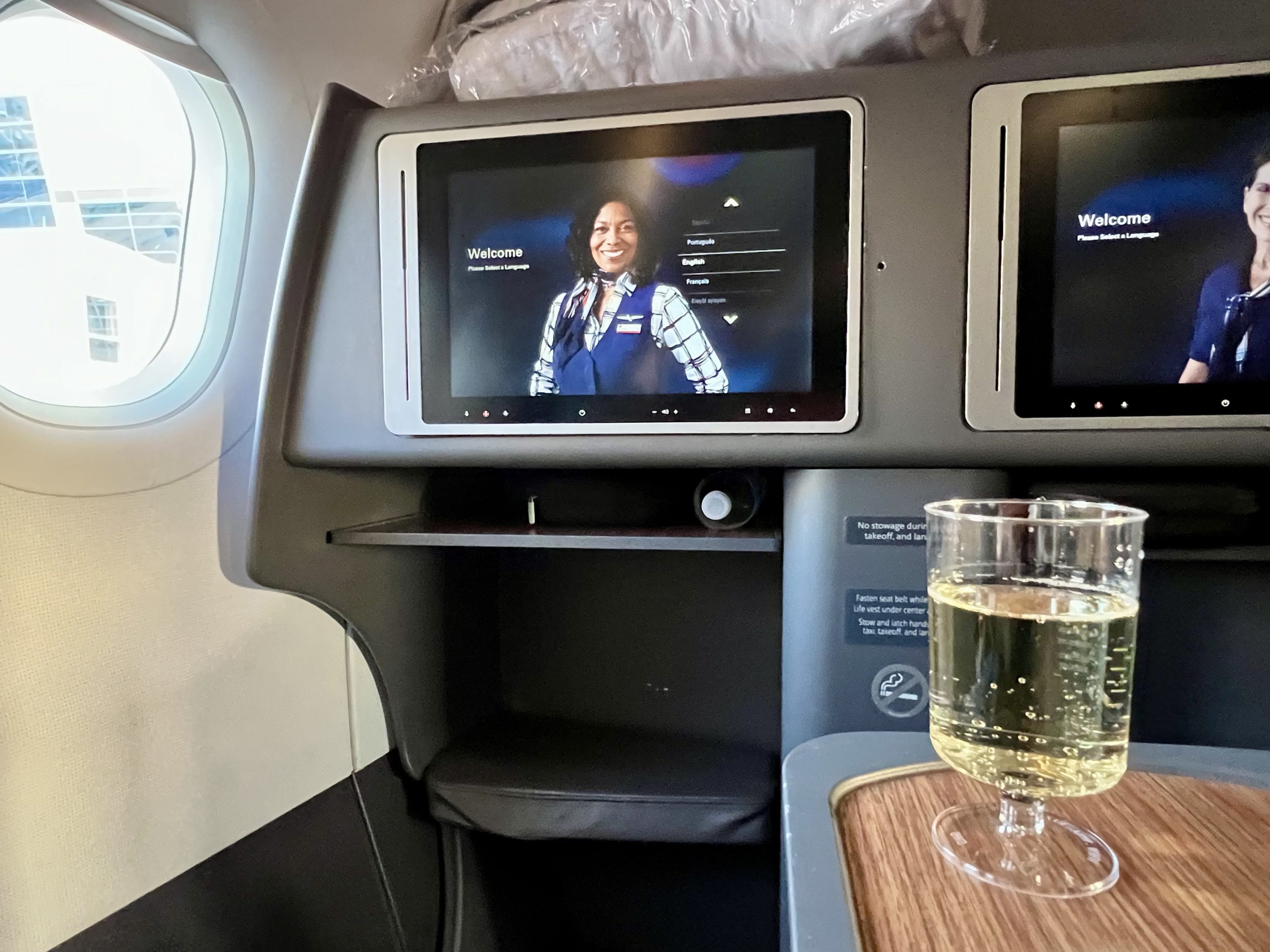 American Airlines A321T Flagship Business welcome Champagne