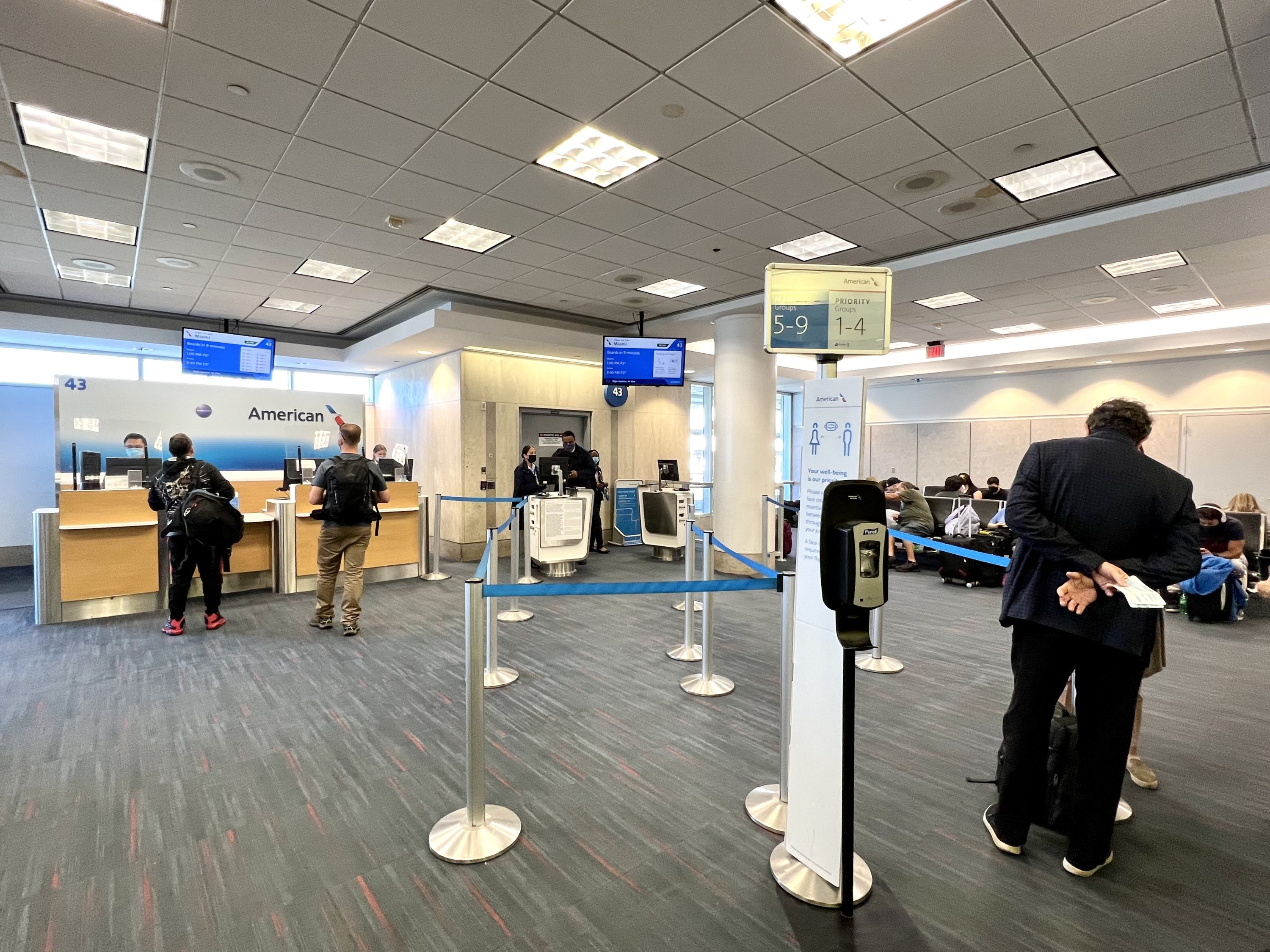 American Airlines Flagship First LAX boarding gate 43