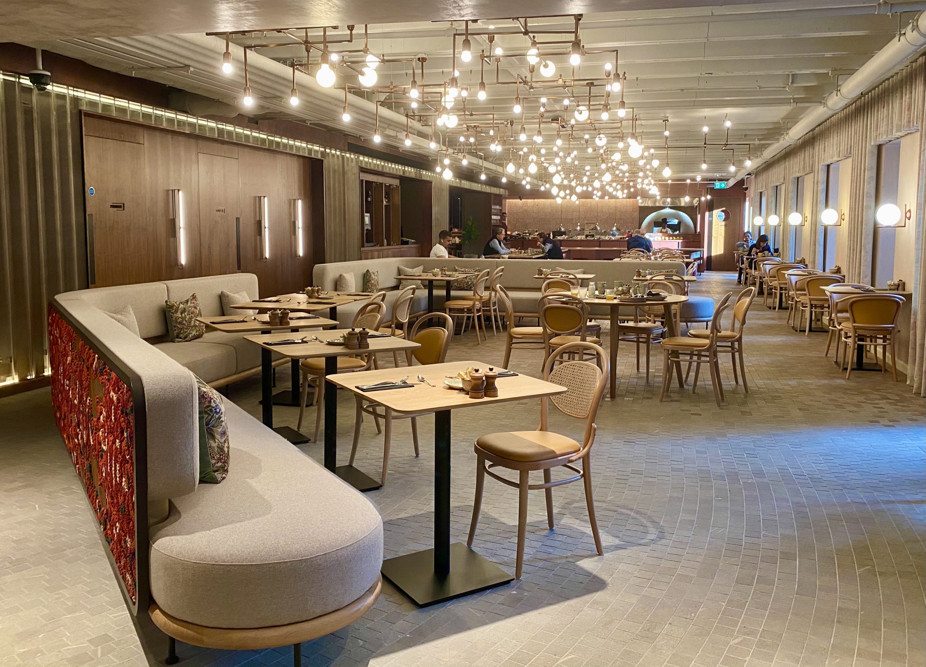 Canopy by Hilton London City breakfast area