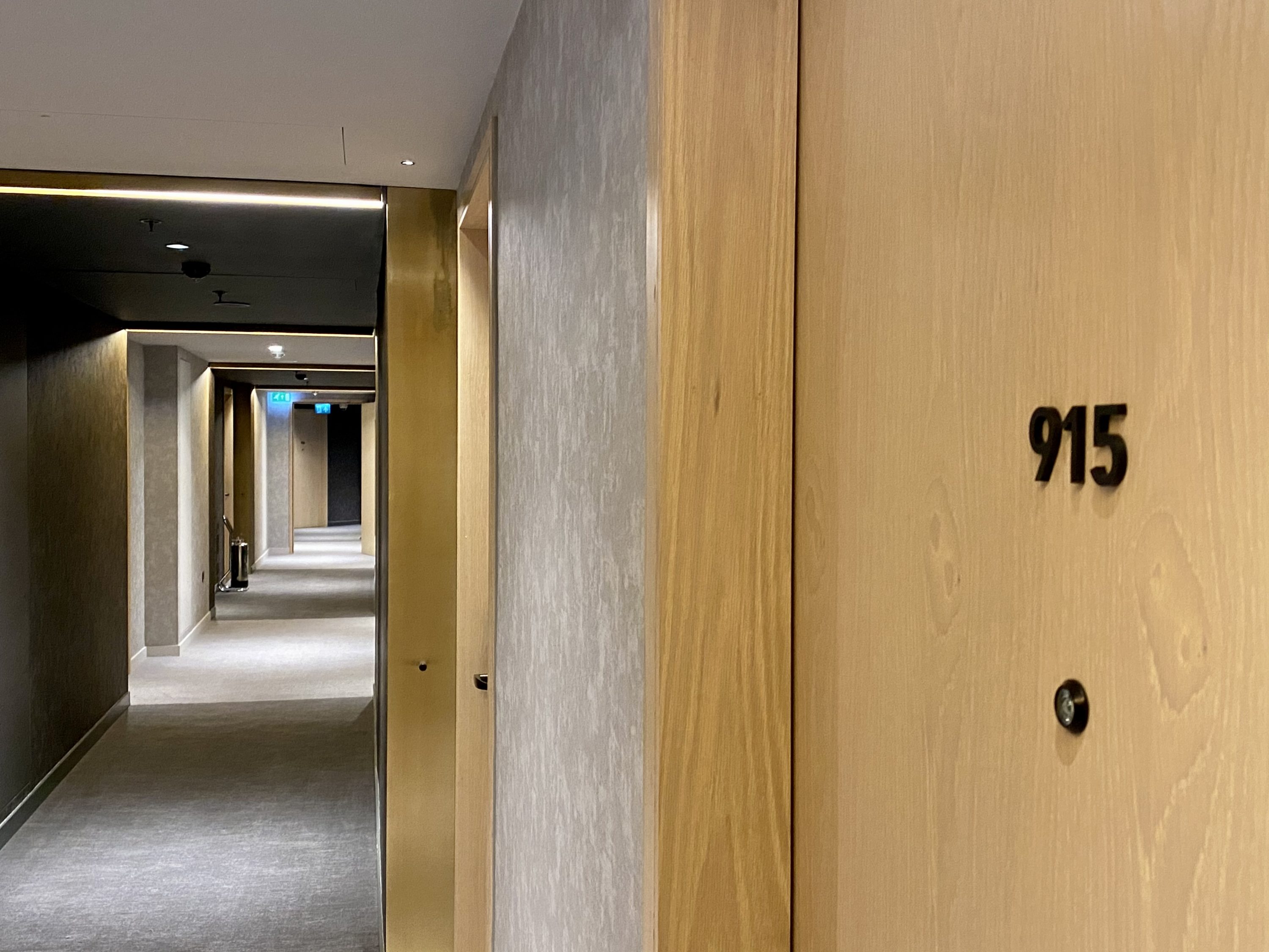 Canopy by Hilton London City room 915 close up