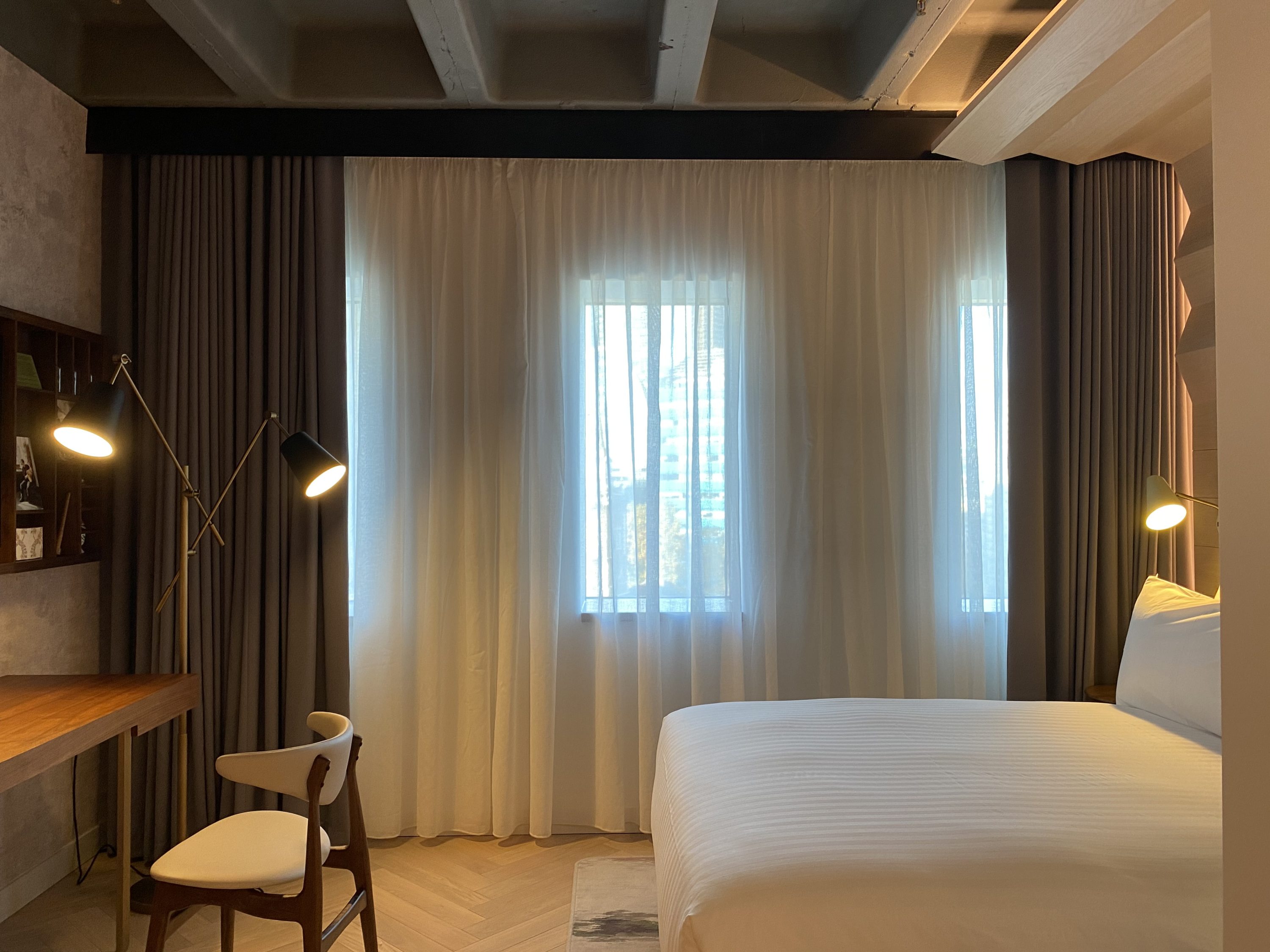 Canopy by Hilton London City room drapes closed