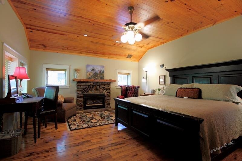 Cedar Rock Inn