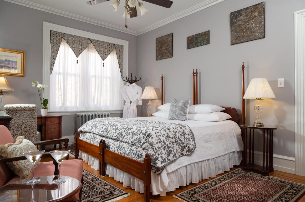 Cornerstone Bed and Breakfast