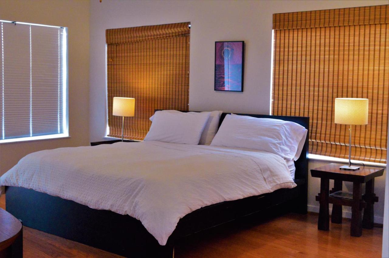 Modern B&B