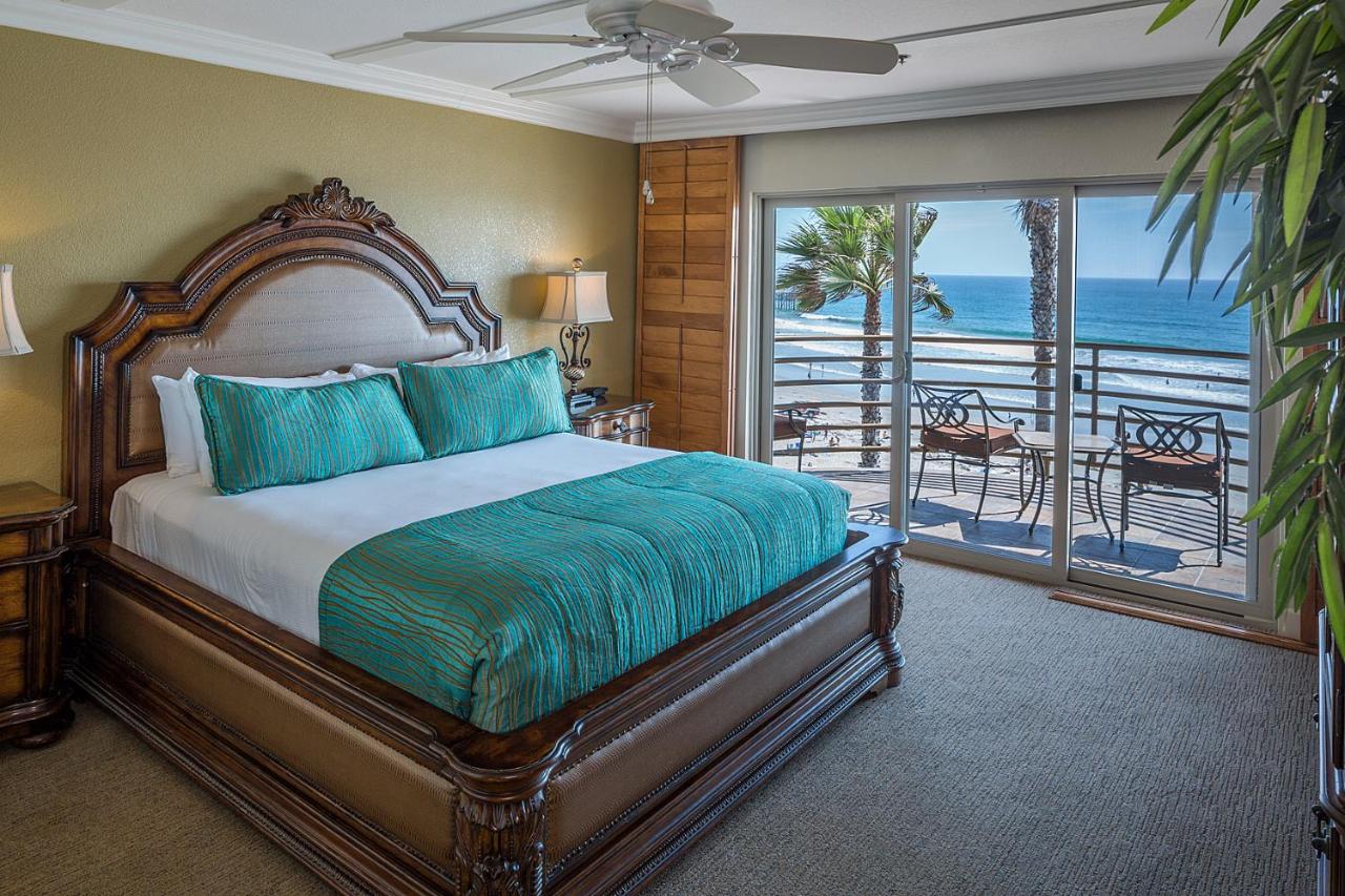 Pacific Terrace Hotel