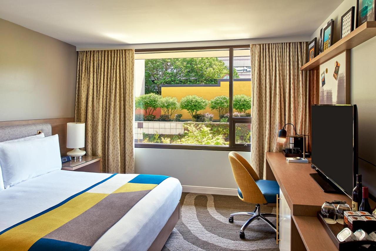 The Hotel Zags