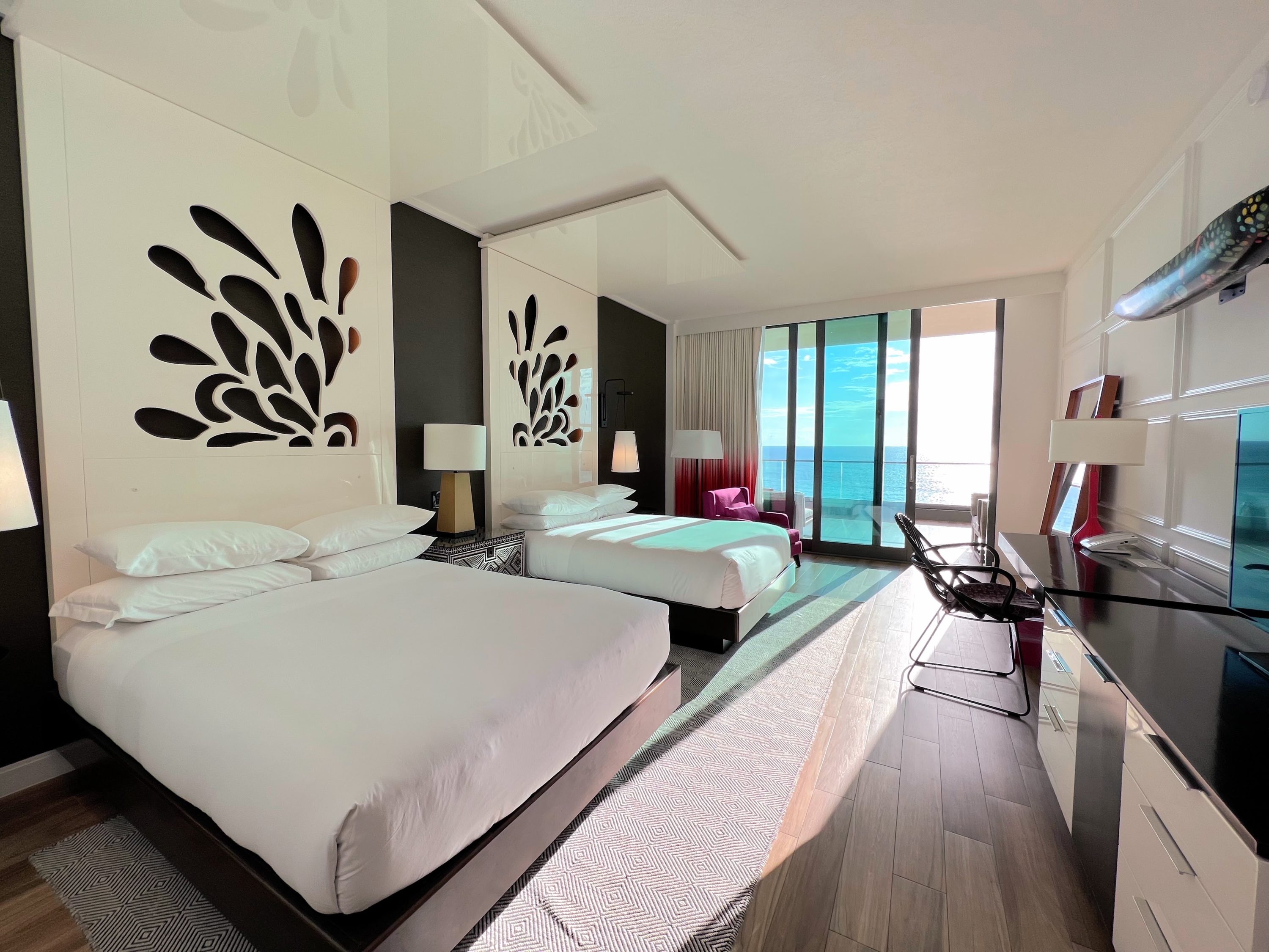 2 Queen Premium Oceanfront Room at Kimpton Seafire