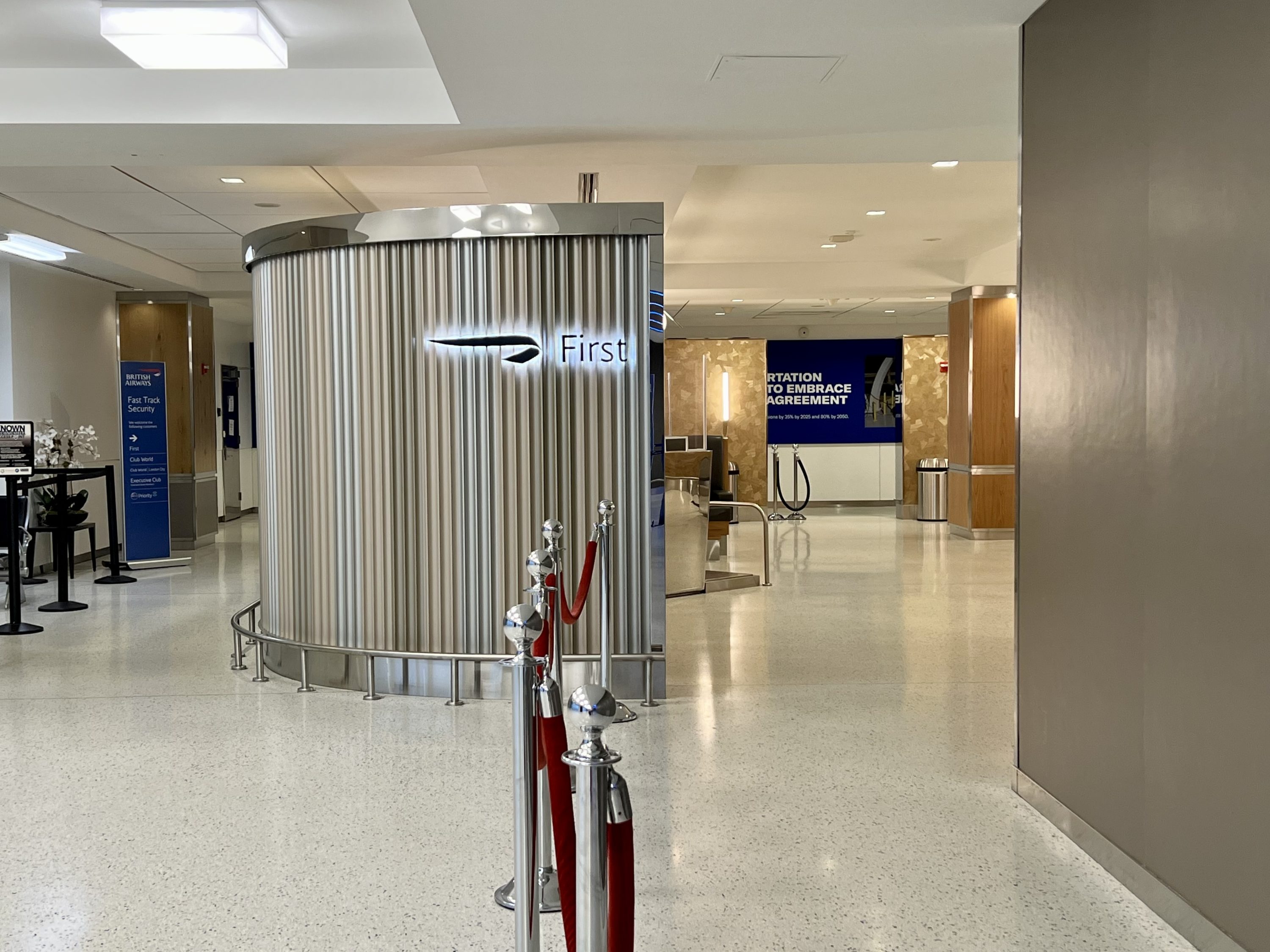 British Airways Boeing 777 300 Club Suite JFK First check in