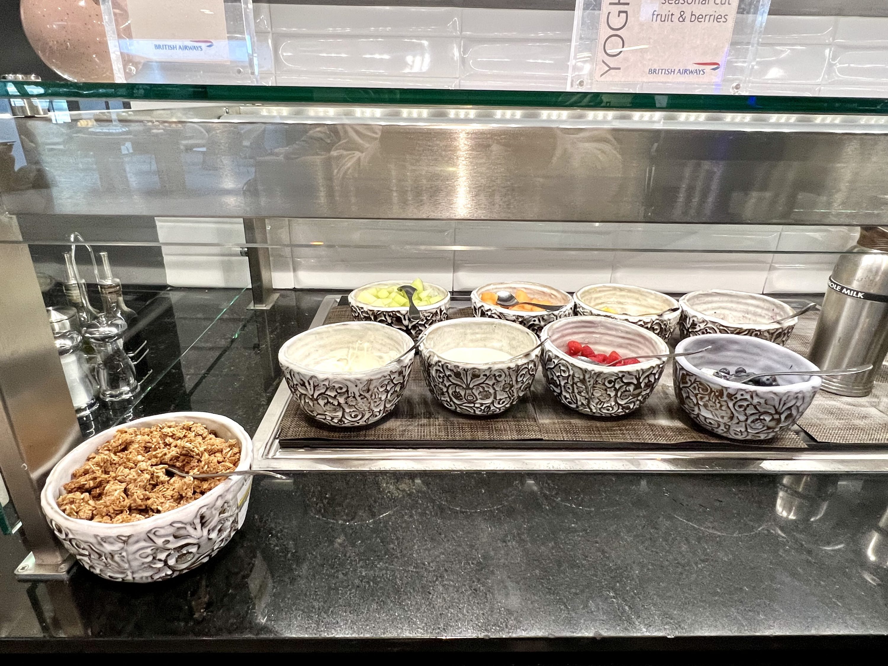 British Airways Boeing 777 300 Club Suite JFK Galleries Lounge fruit and granola