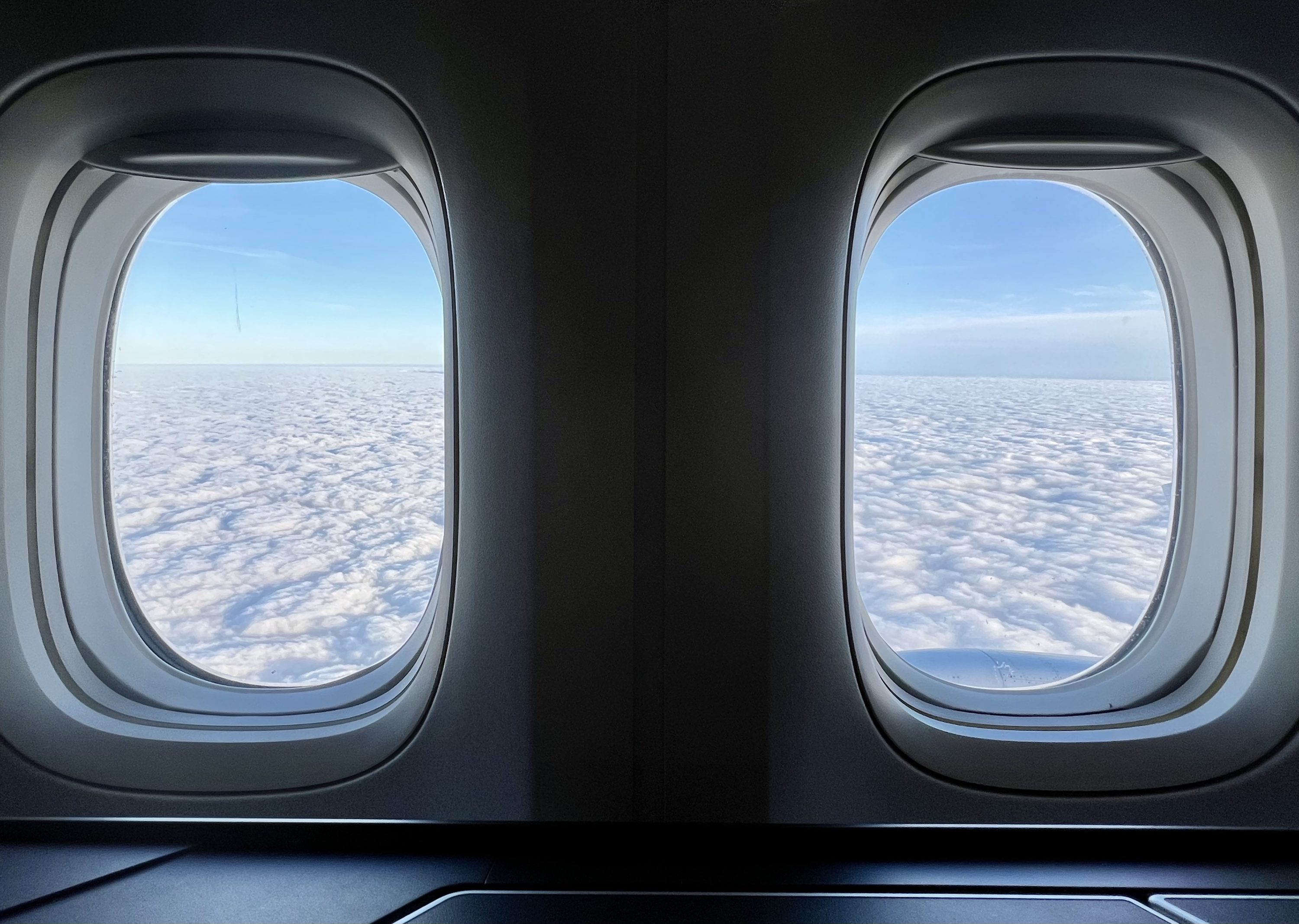 British Airways Boeing 777 300 Club Suite LHR approach