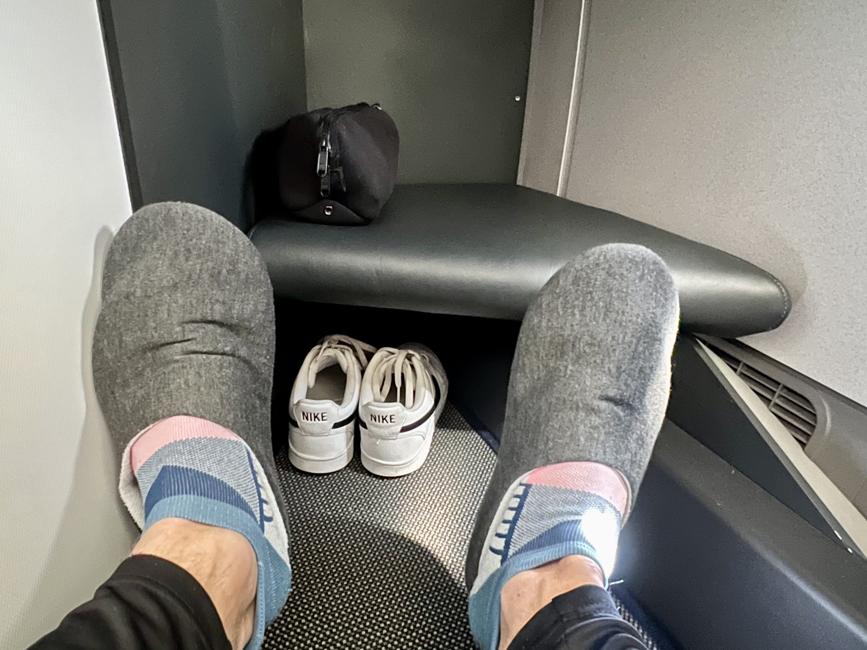 British Airways Boeing 777 300 Club Suite seat legroom