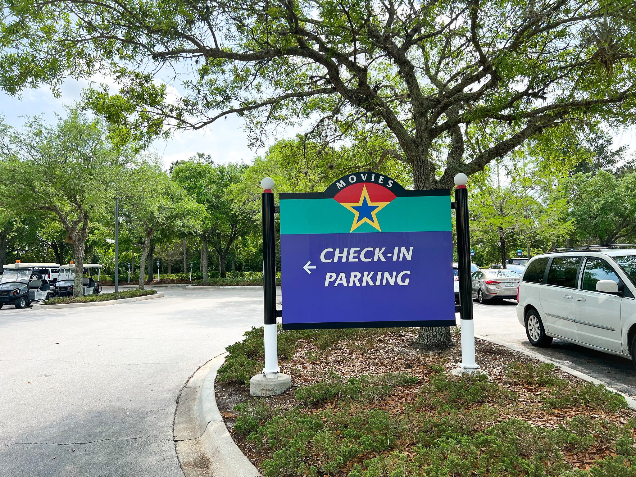 Disneys All Star Movie Resort parking