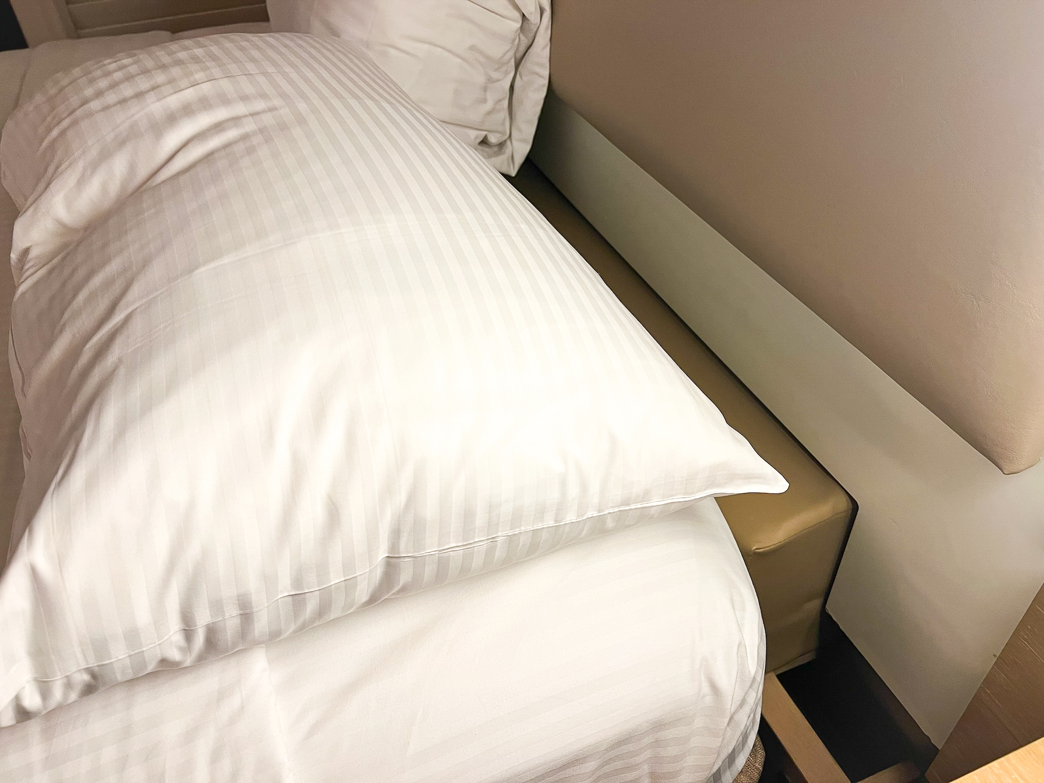 Grand Wailea Maui Waldorf Astoria Resort Bed Gap