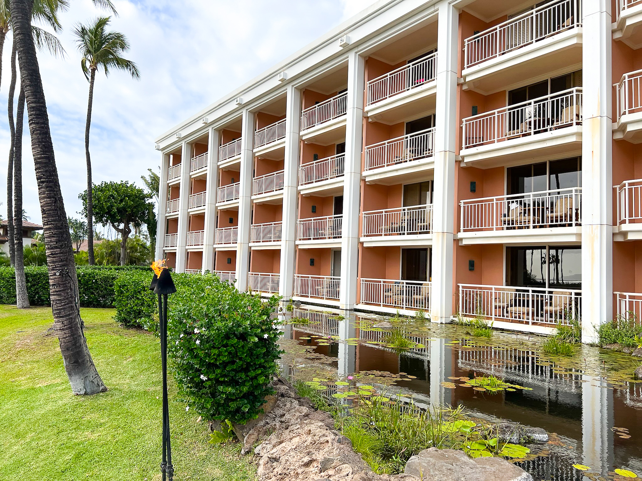 Grand Wailea Maui Waldorf Astoria Resort Guestroom Building