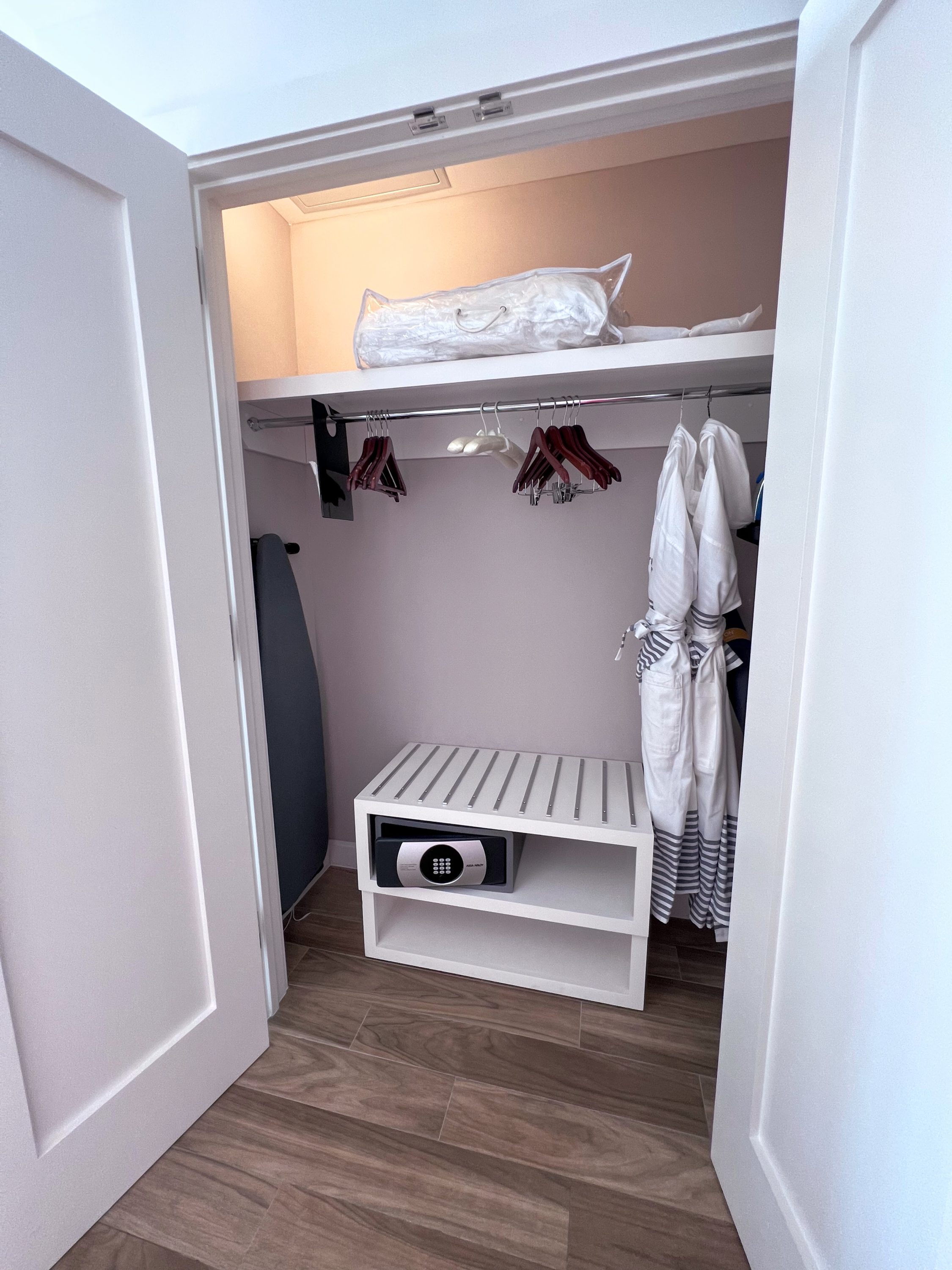 Kimpton Seafire guestroom closet