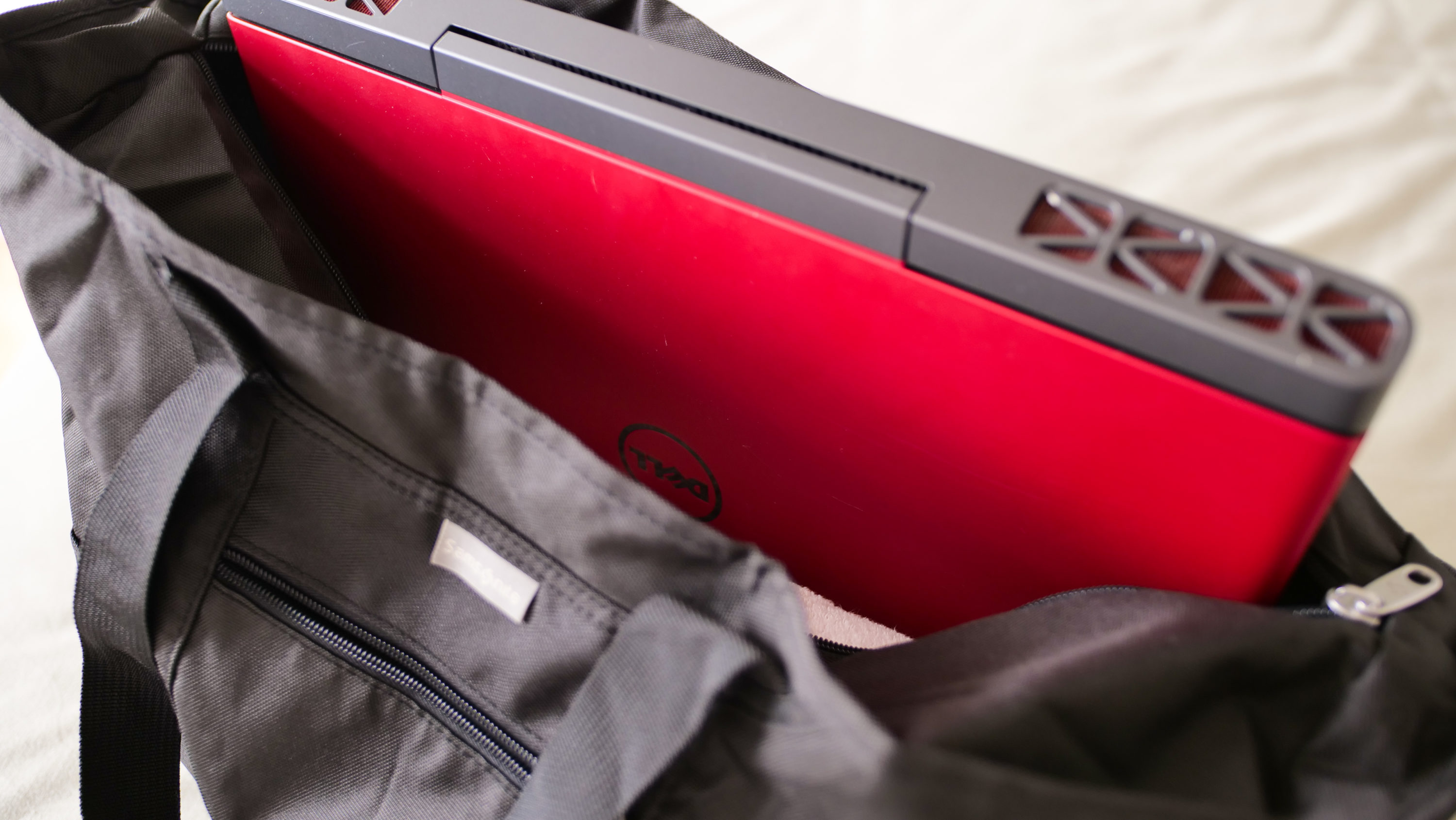 Laptop Tote Capacity