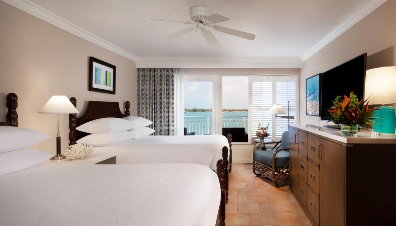 Pier House Resort Spa