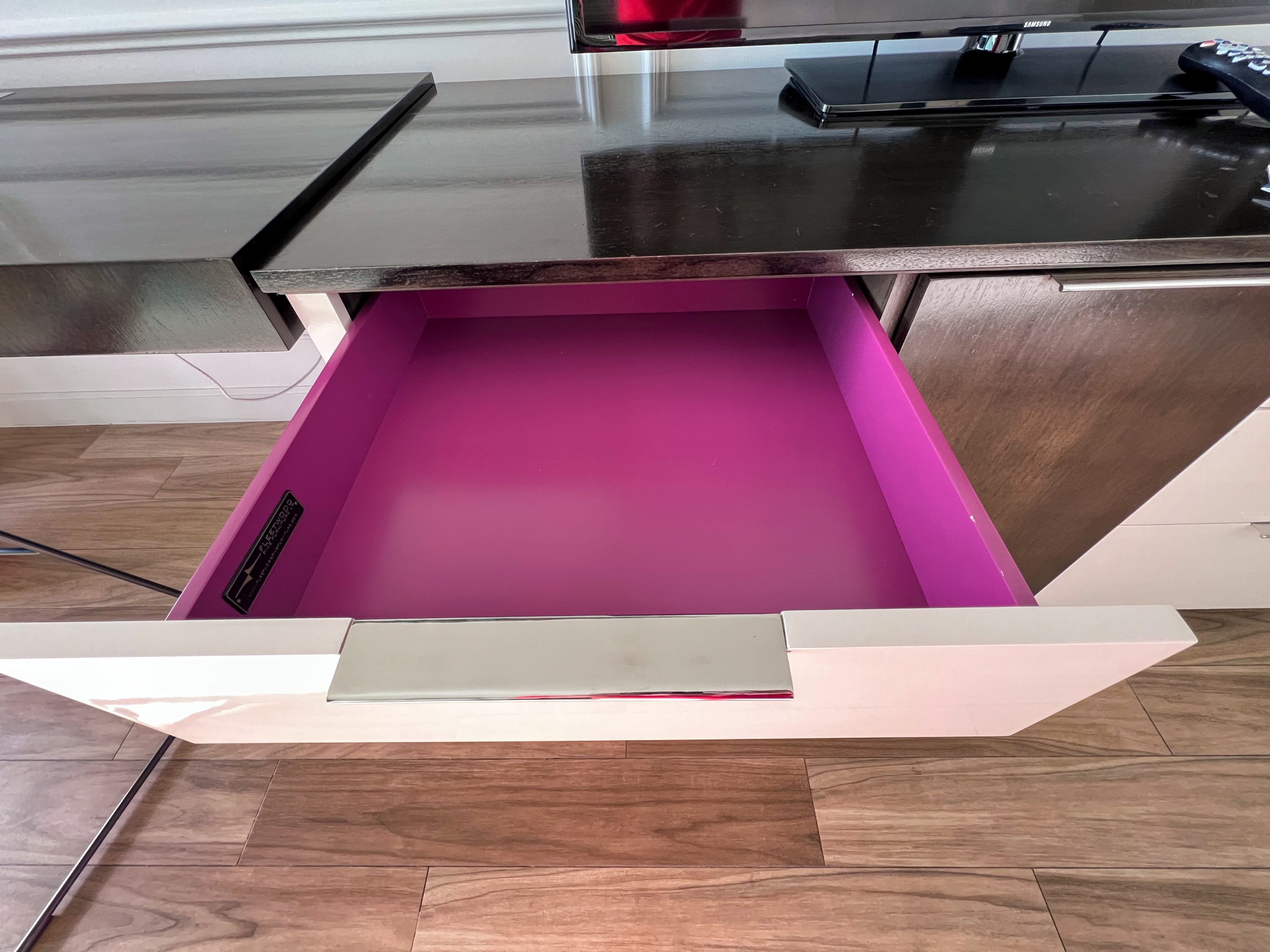 drawer interior in Seafire guest room