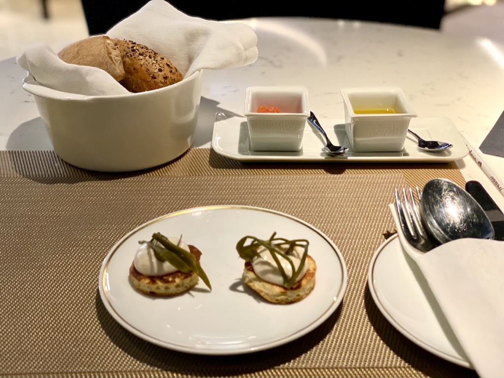Academias Hotel Plato Lounge Bar amuse-bouche
