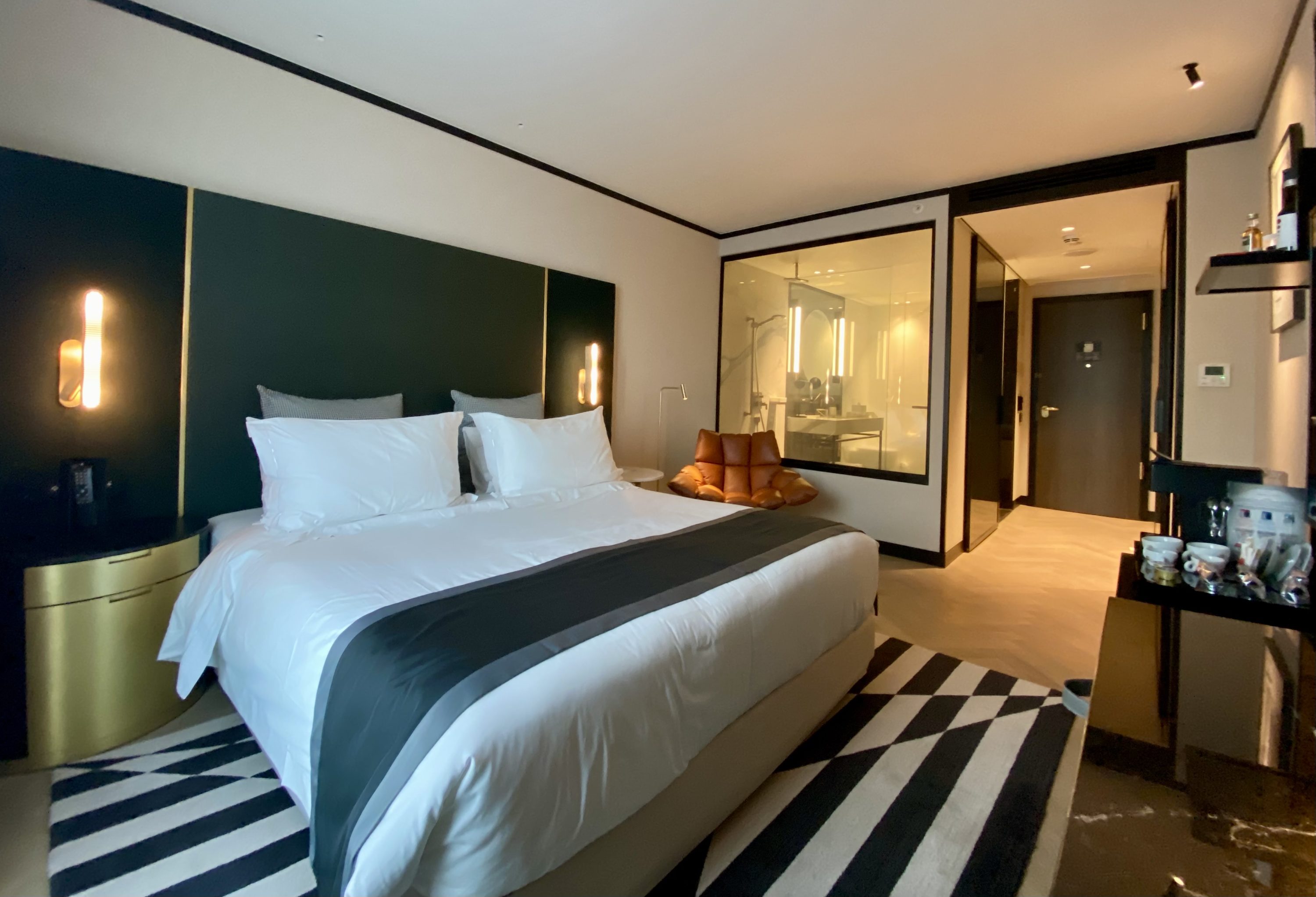 Academias Hotel bedroom