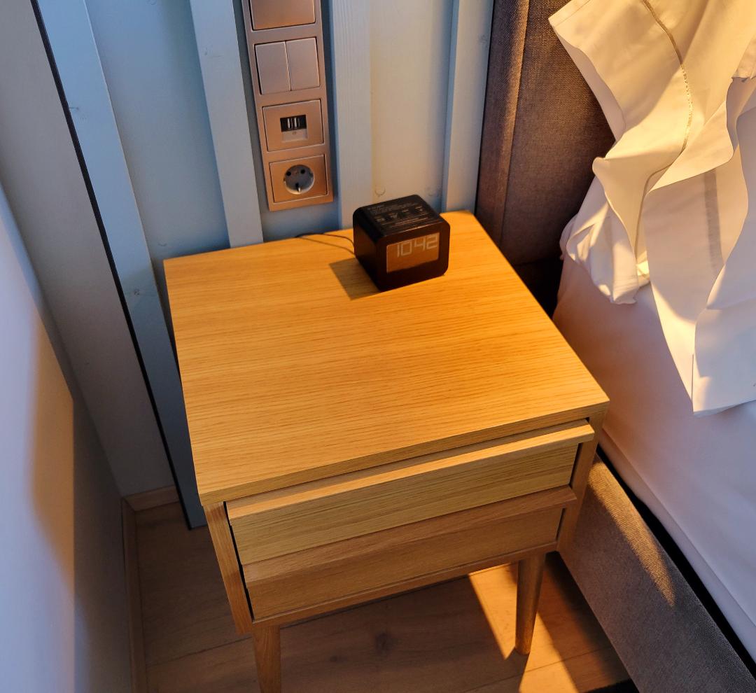 Canopy by Hilton Reykjavik Nightstand