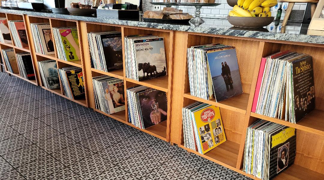 Canopy by Hilton Vinyl Collection